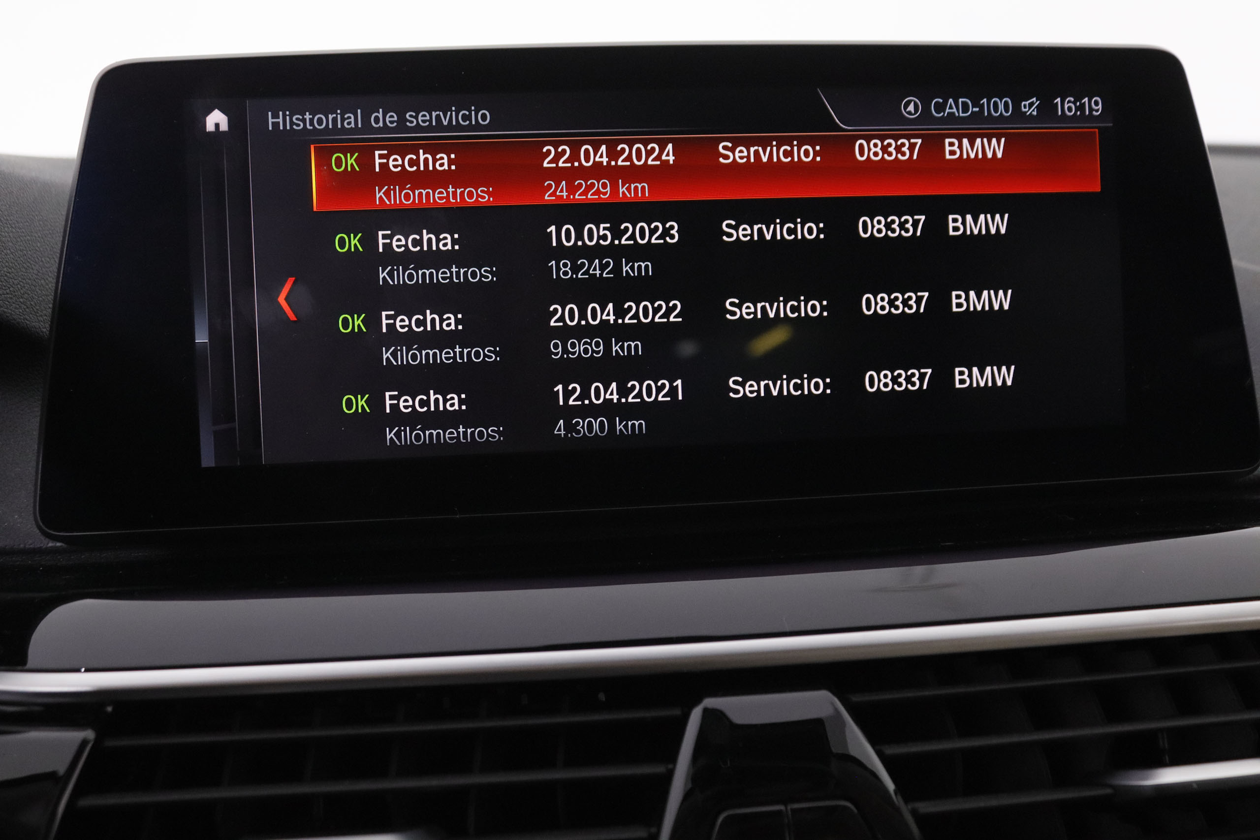 BMW 530 SERIE 5 530e iPERFORMANCE 252CV AUTO 4P  # NAVY,CUERO,FAROS LED foto 34