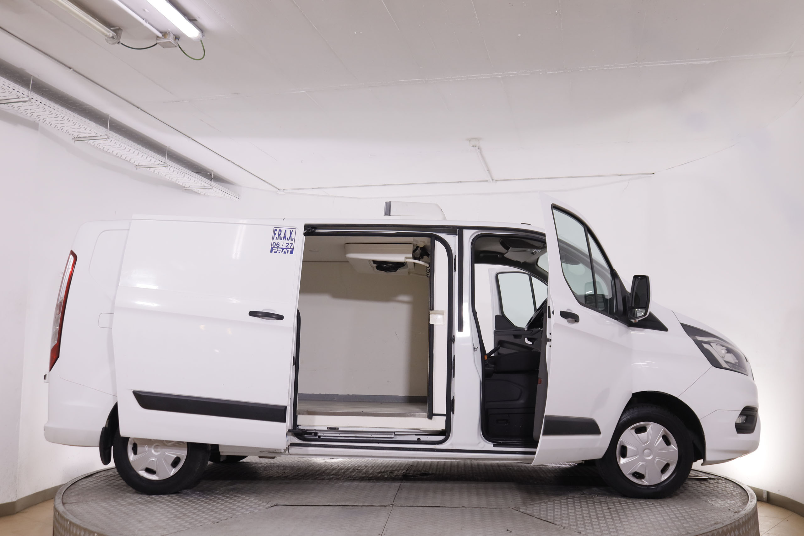 Ford Transit  Custom 2.0 ECOBLUE HYBRID L2H1 130CV 3P REFRIGERADO # IVA DEDUCIBLE,PARKTORNIC foto 13