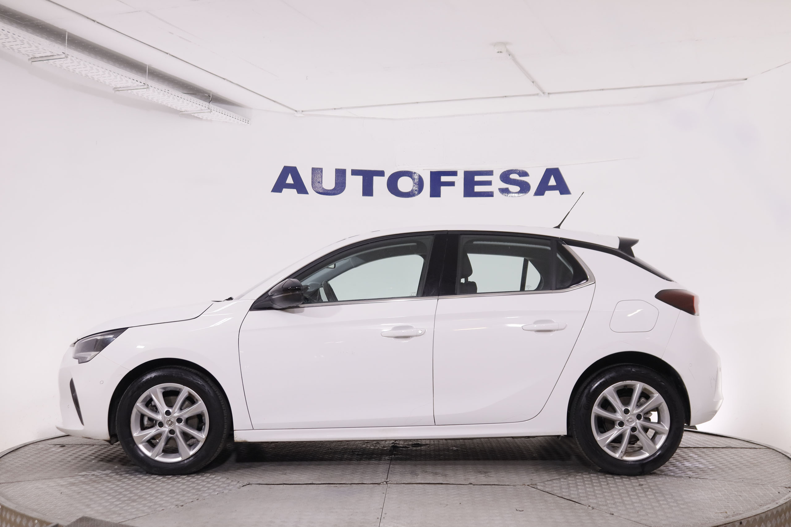 Opel Corsa 1.2T XHL ELEGANCE 100CV 5P # IVA DEDUCIBLE, PARKTRONIC foto 13