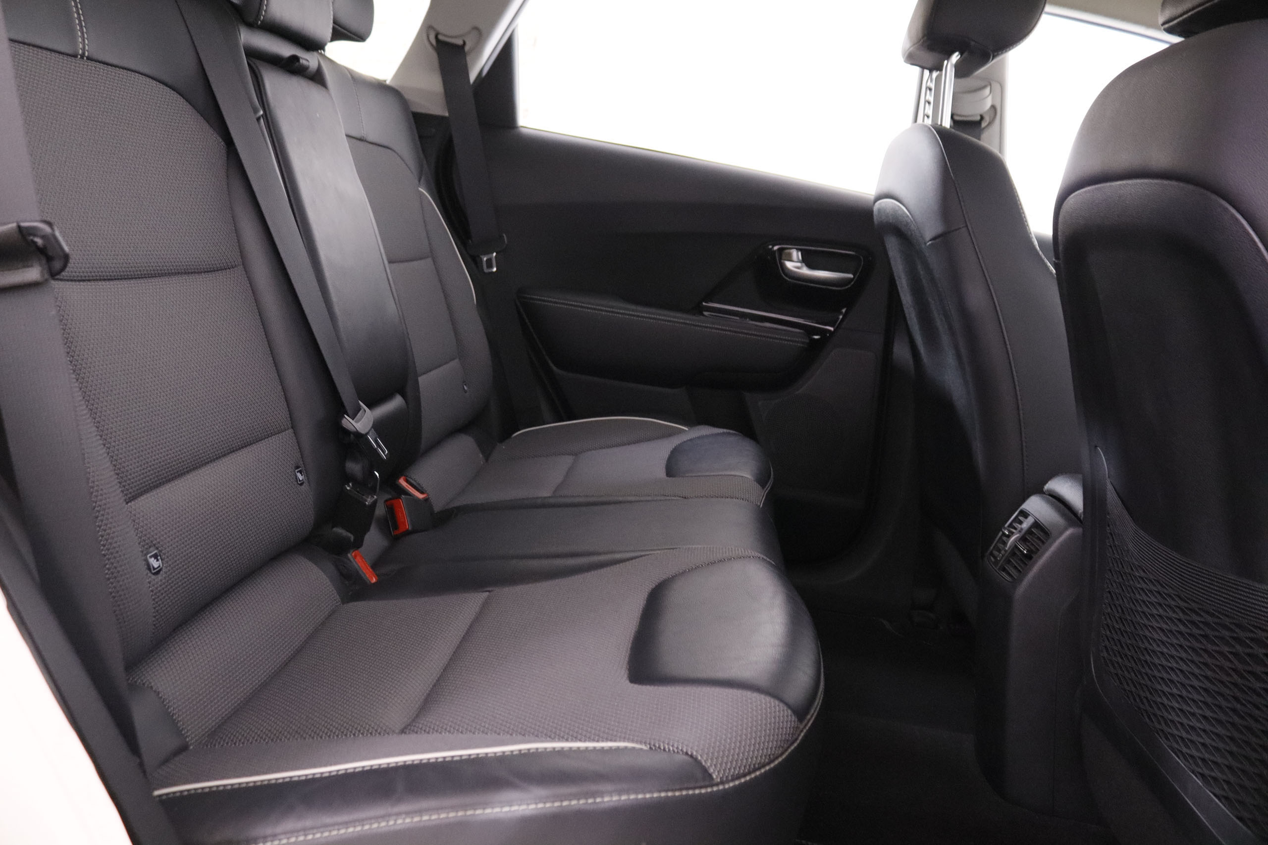 Kia E-NIRO ELECTRICO DRIVE LONG RANGE AUTO 204CV 5P # IVA DEDUCIBLE, NAVY, PARKTRONIC foto 26