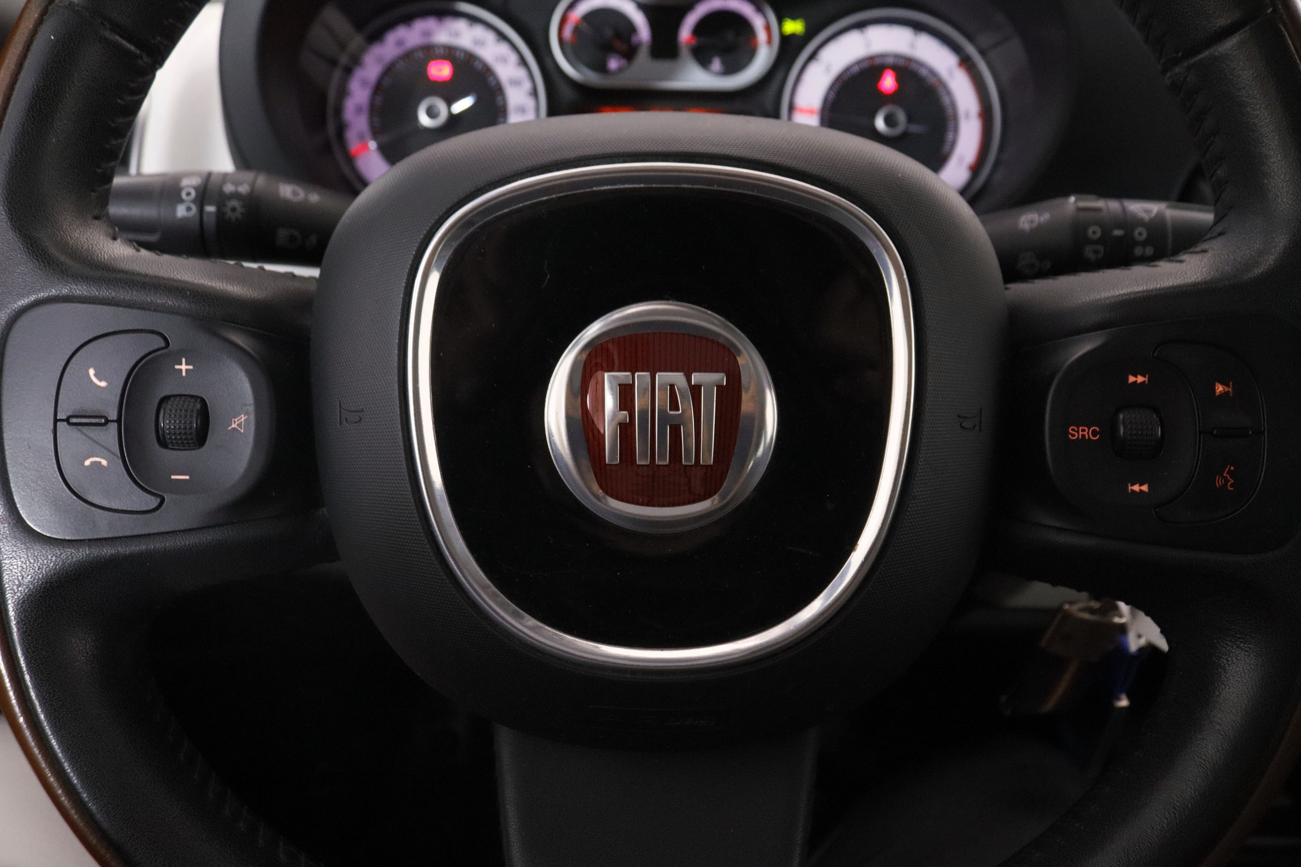 Fiat 500l 1.6 MULTIJET TREKKING 105CV 5P foto 17