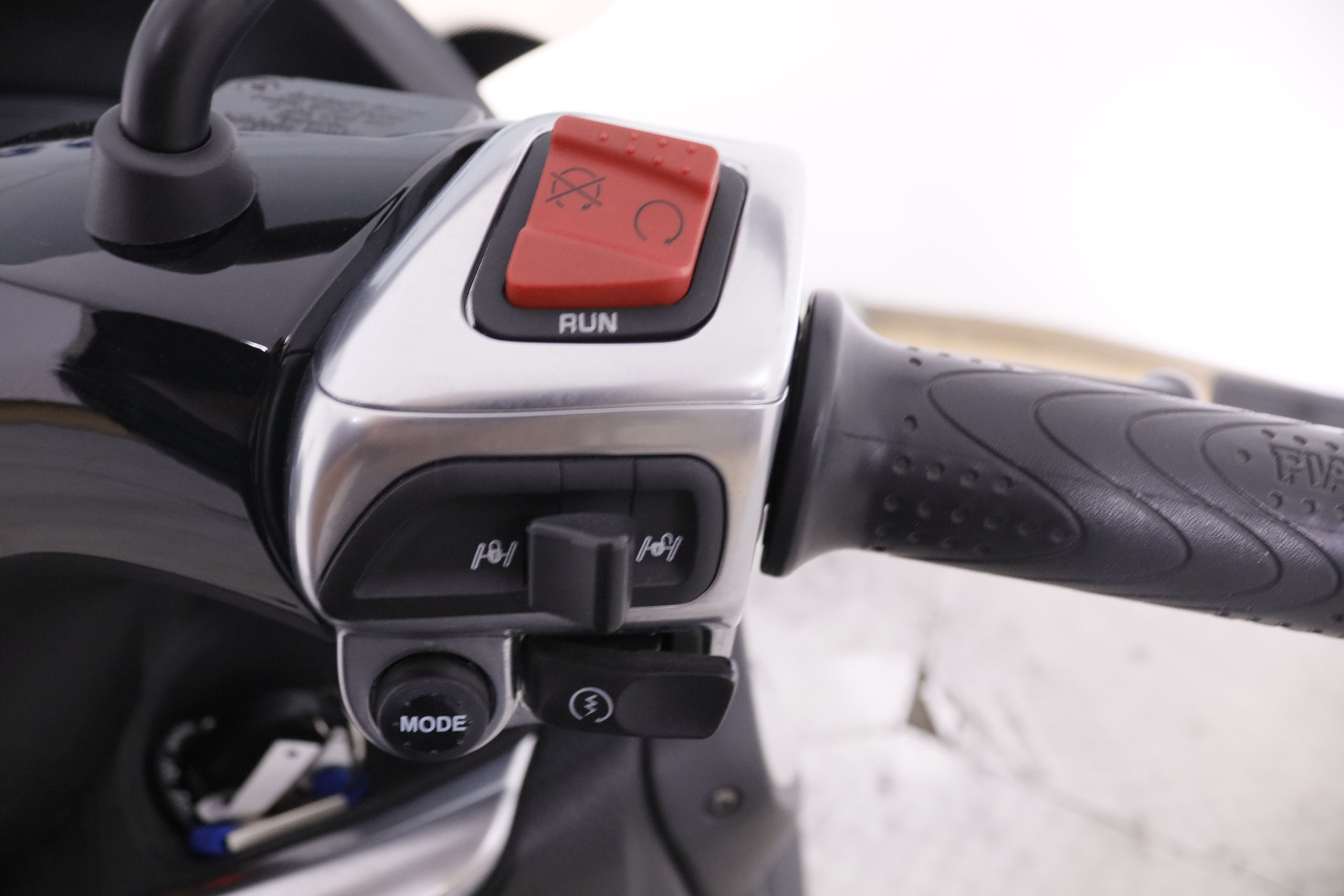 Piaggio Mp3 500 MP3 500 LT 40CV AUTO ABS foto 10