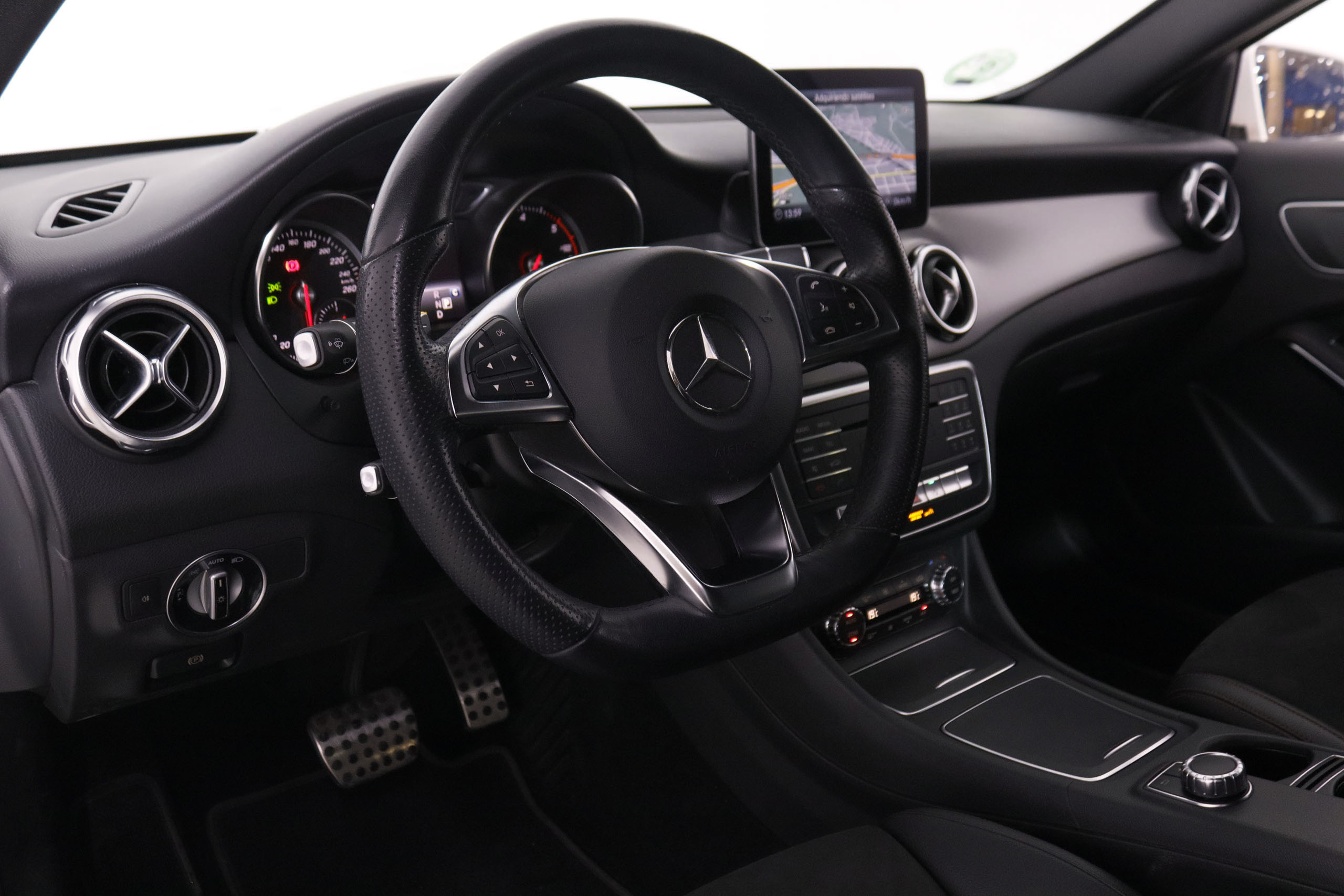 Mercedes-benz Gla 200 CLASE GLA GLA200D AMG AUTO 136CV 5P # NAVY, PARKTRONIC foto 14