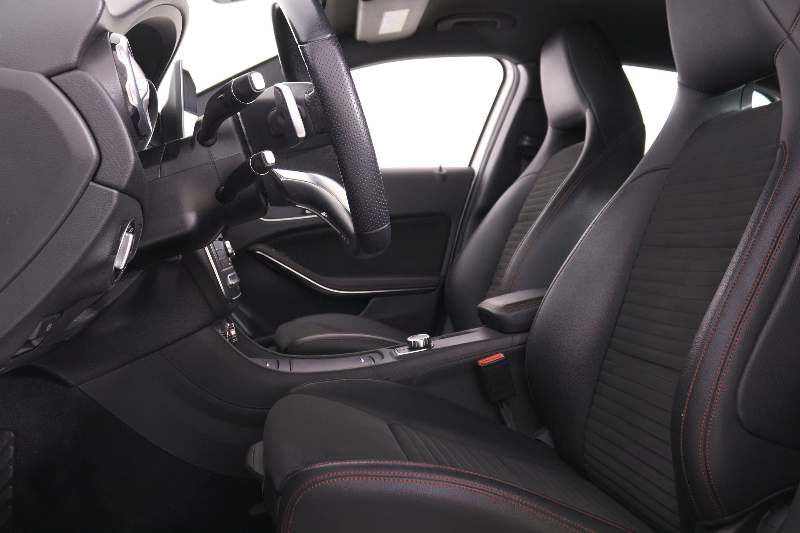 Mercedes-benz Gla 200 CLASE GLA GLA200D AMG AUTO 136CV 5P # NAVY, PARKTRONIC foto 25