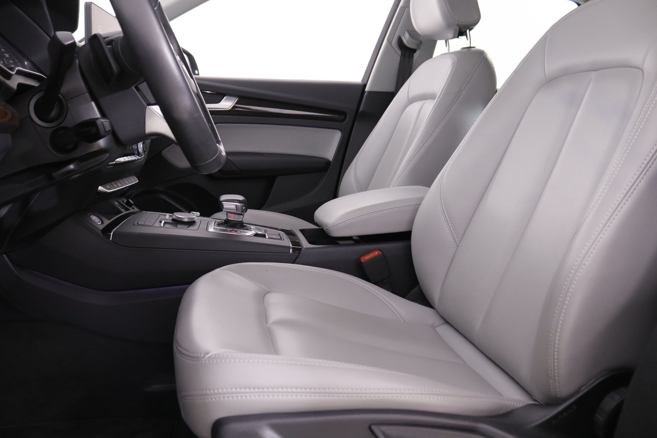 Audi Q5 2.0 DESIGN 40 TDI QUATTRO S TRONIC AUTO 190CV 5P #IVA DEDUCIBLE, OPCIONALES POR 3746€, CUERO foto 26