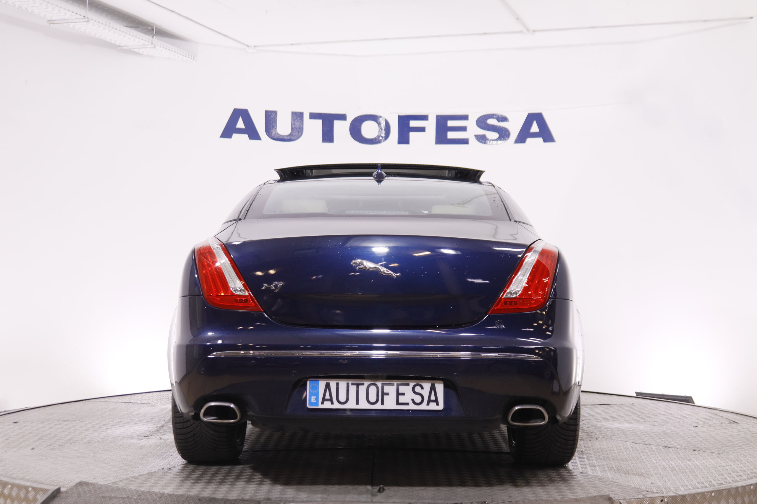 Jaguar Xj 3.0D LUXURY SWB 4P AUTO 275CV 4P  #CUERO, TECHO ELEC, LEVAS foto 6