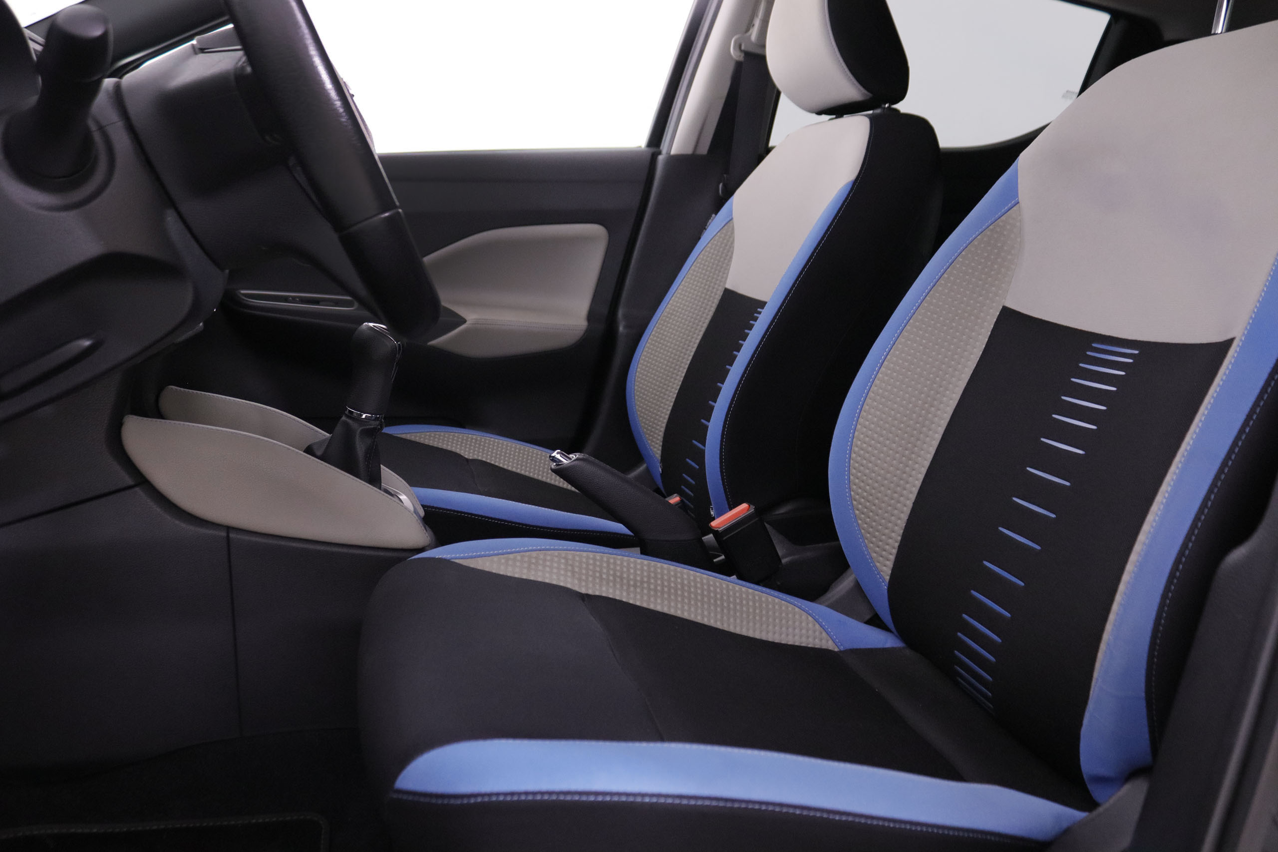 Nissan Micra 0.9 IG-T N-Connecta 90CV 5P # NAVY, PARKTRONIC foto 23