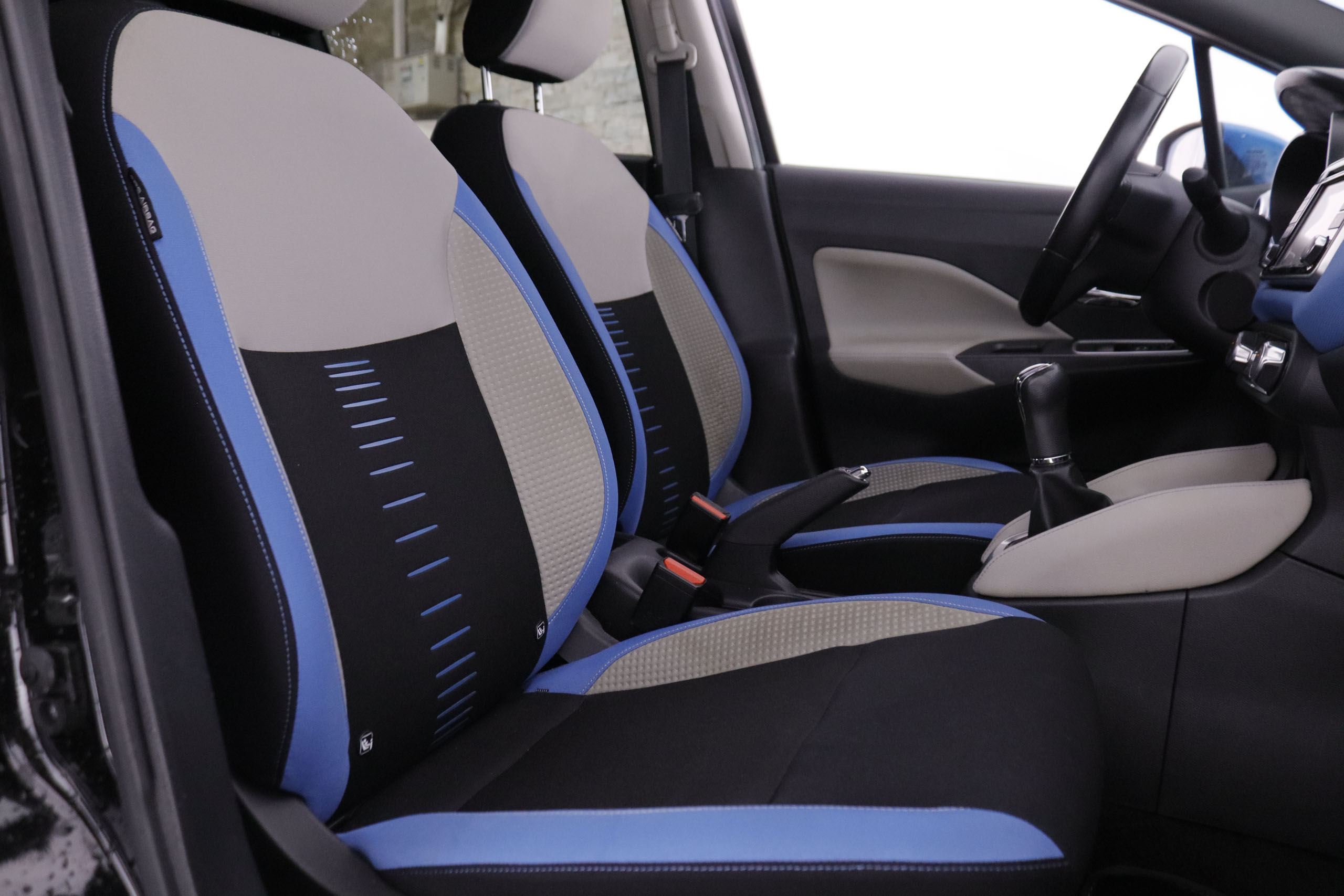 Nissan Micra 0.9 IG-T N-Connecta 90CV 5P # NAVY, PARKTRONIC foto 24