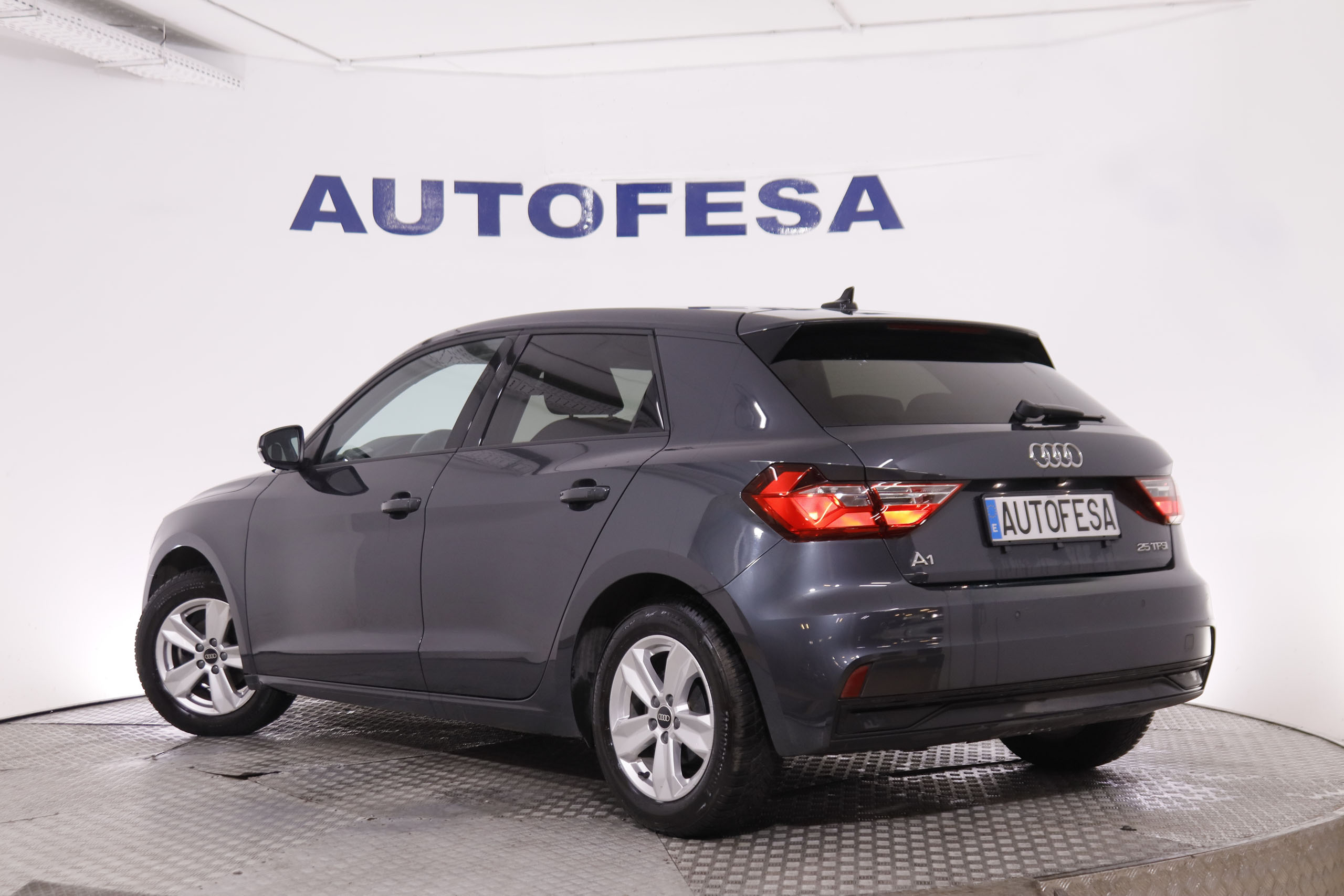 Audi A1 1.0 25 TFSI ADVANCE AUTO 95CV 5P # IVA DEDUCIBLE, NAVY, PARKTRONIC foto 5