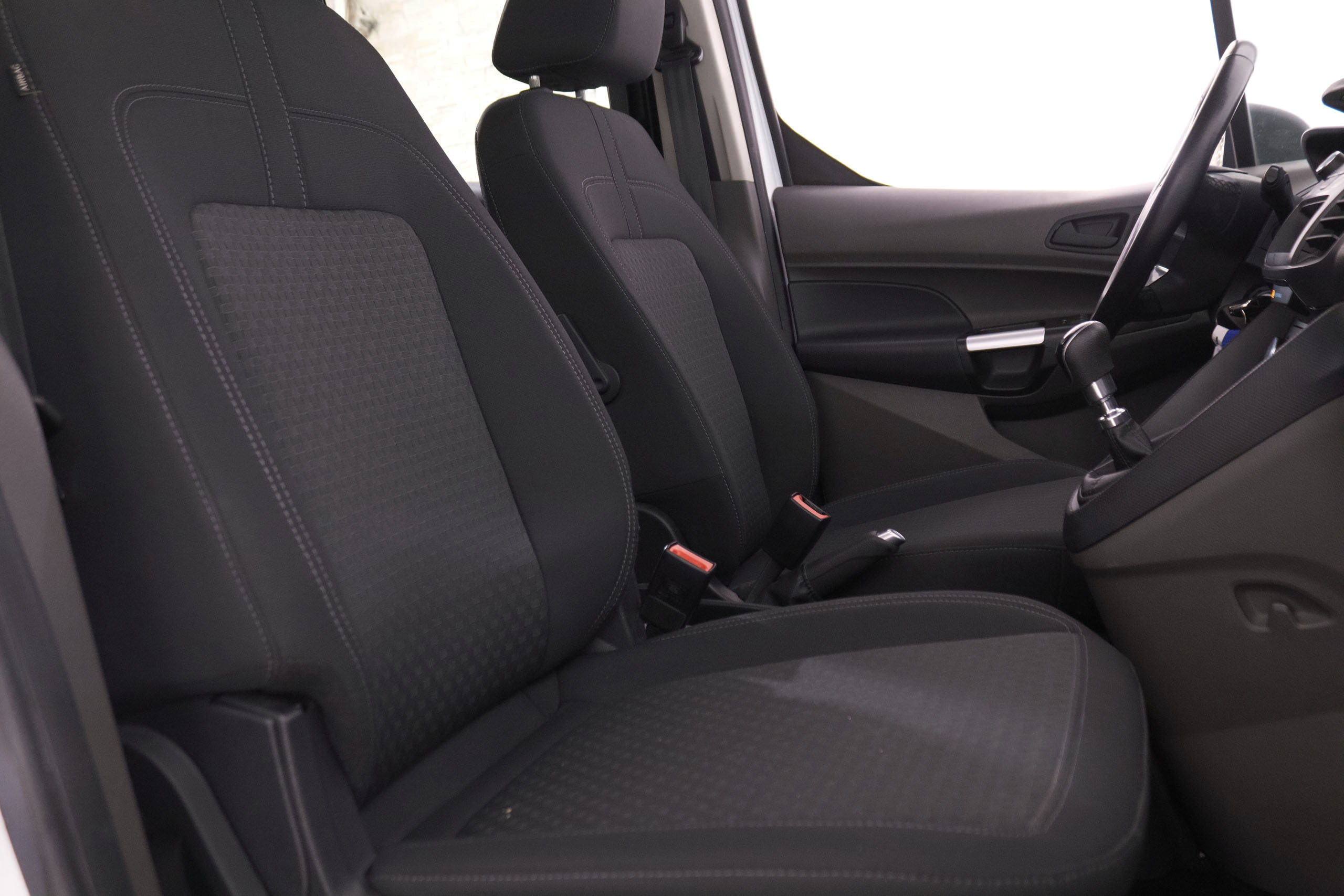 Ford Grand Tourneo 1.5 TDCI TREND 100CV 7 PLAZAS 5P # IVA DEDUCIBLE foto 21