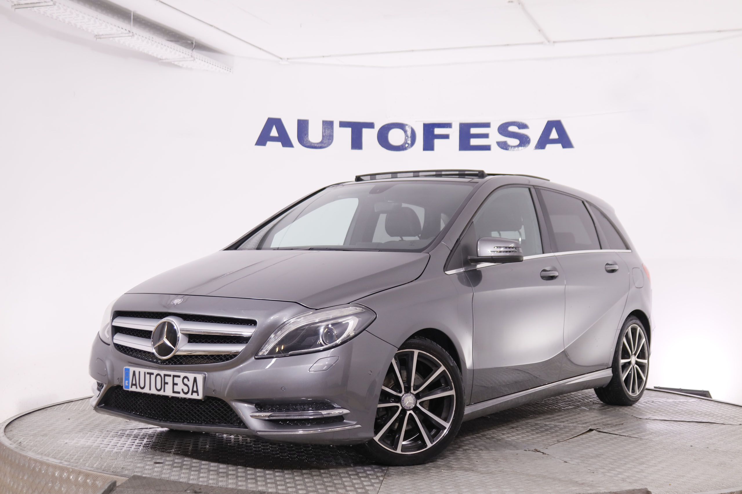 Mercedes-benz B 200 CLASE B B200D SPORT AUTO 136CV 5P # TECHO ELEC PANORAMICO, NAVY foto 1