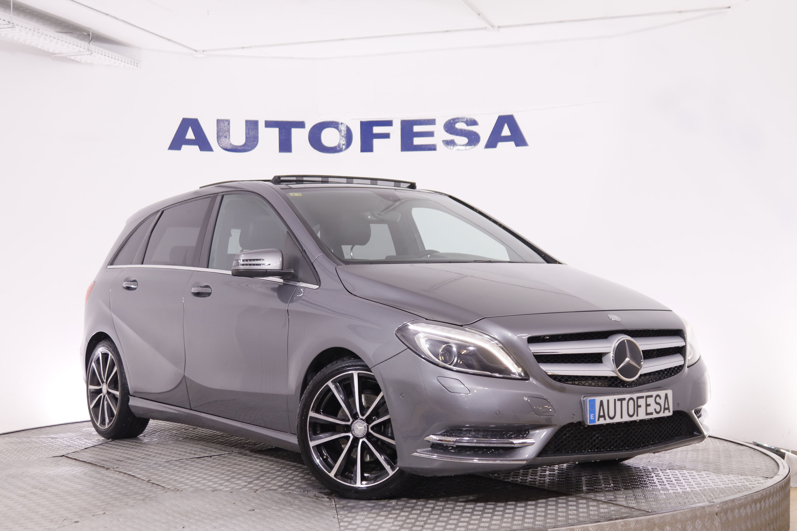 Mercedes-benz B 200 CLASE B B200D SPORT AUTO 136CV 5P # TECHO ELEC PANORAMICO, NAVY foto 3