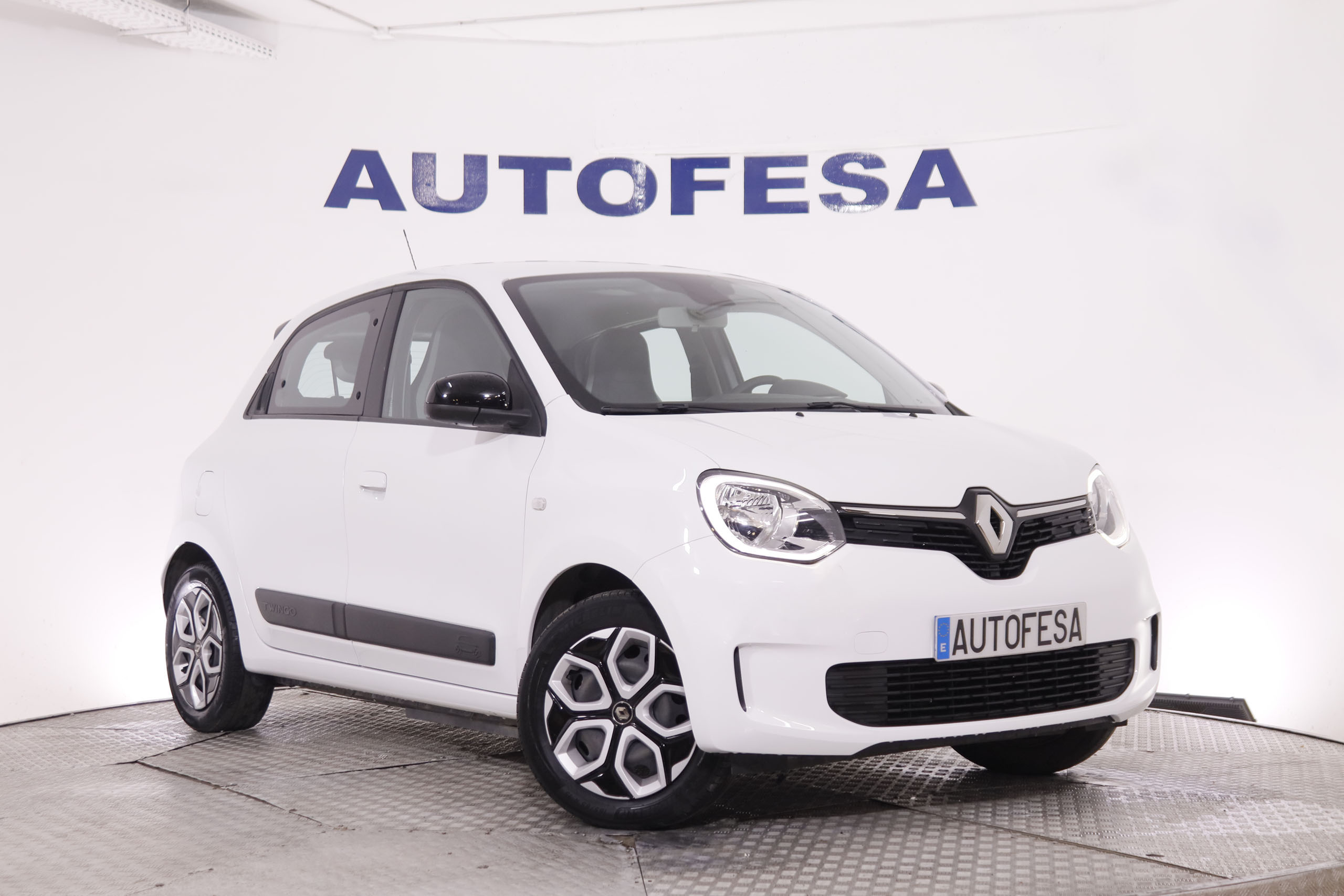 Renault Twingo ELECTRICO E-TECH EQUILIBRE AUTO 82CV 5P # IVA DEDUCIBLE foto 3
