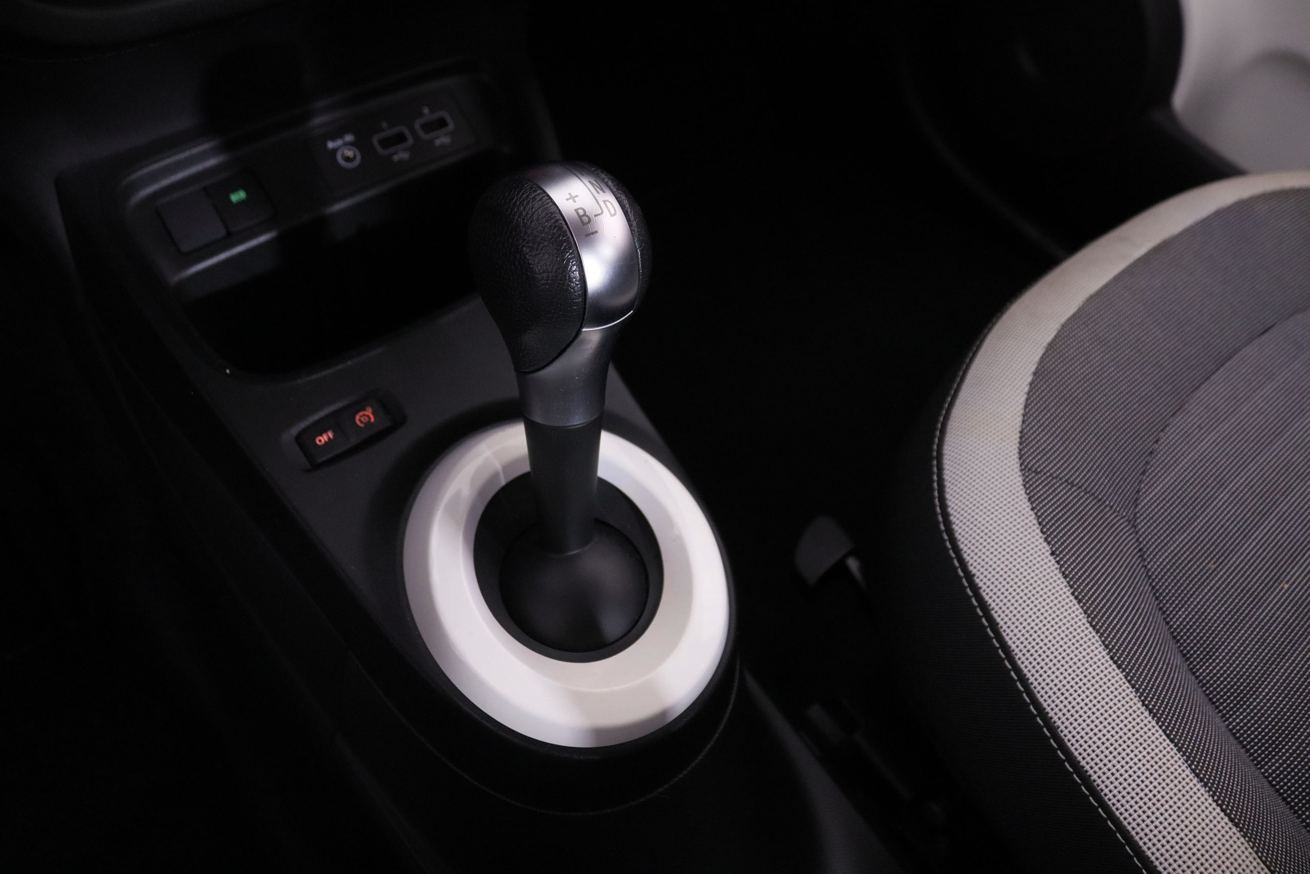 Renault Twingo ELECTRICO E-TECH EQUILIBRE AUTO 82CV 5P # IVA DEDUCIBLE foto 20