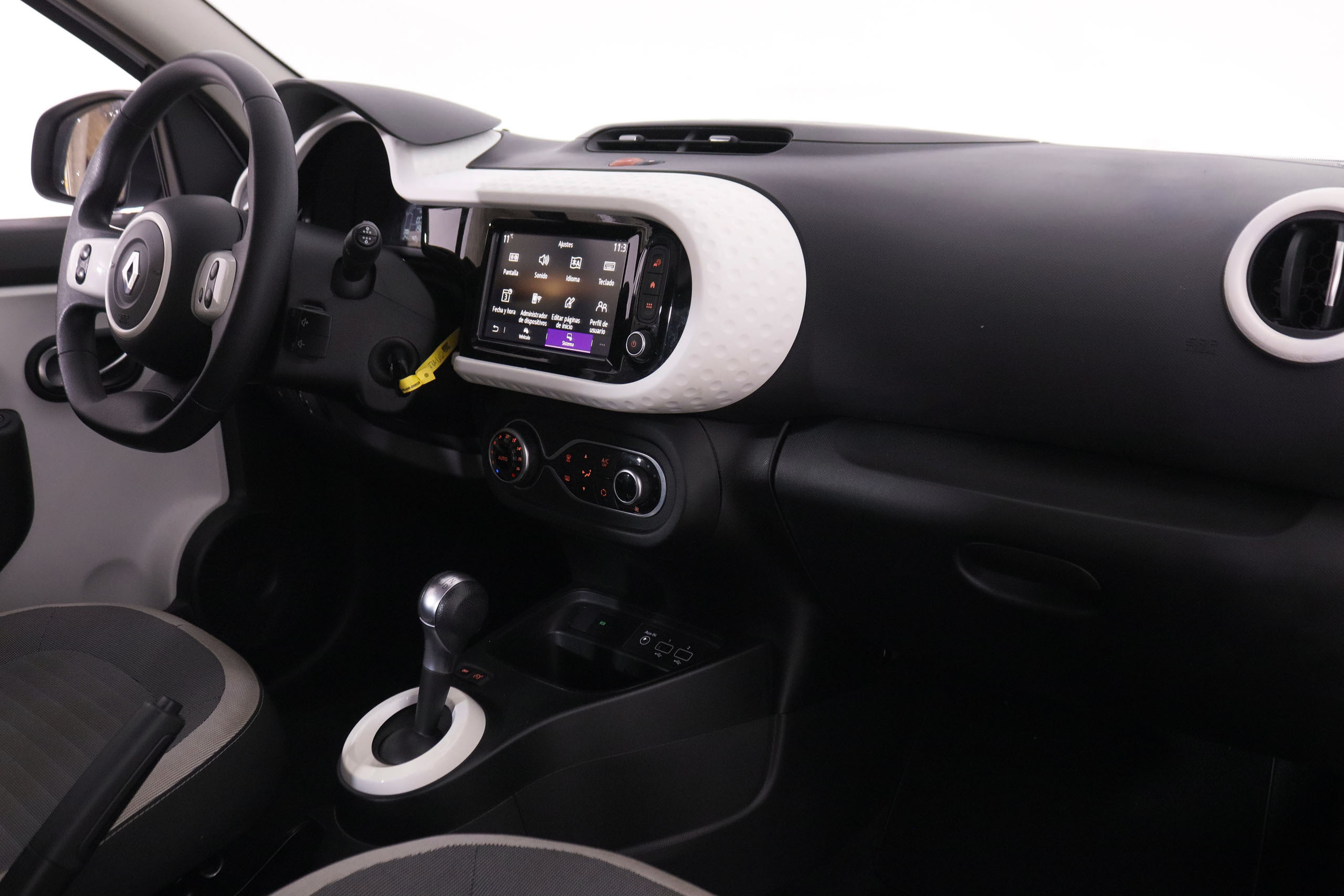 Renault Twingo ELECTRICO E-TECH EQUILIBRE AUTO 82CV 5P # IVA DEDUCIBLE foto 15