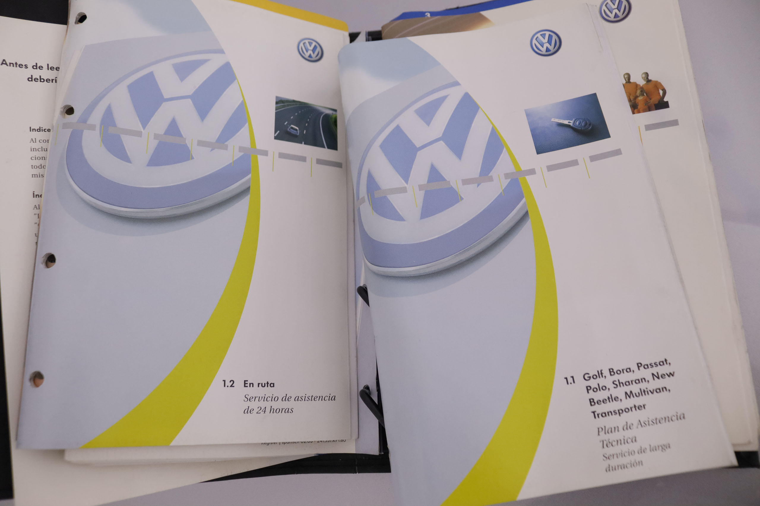 Volkswagen Golf R32 3.2 V6 240CV 4 MOTION 3P # TECHO ELE, CUERO,XENON foto 25