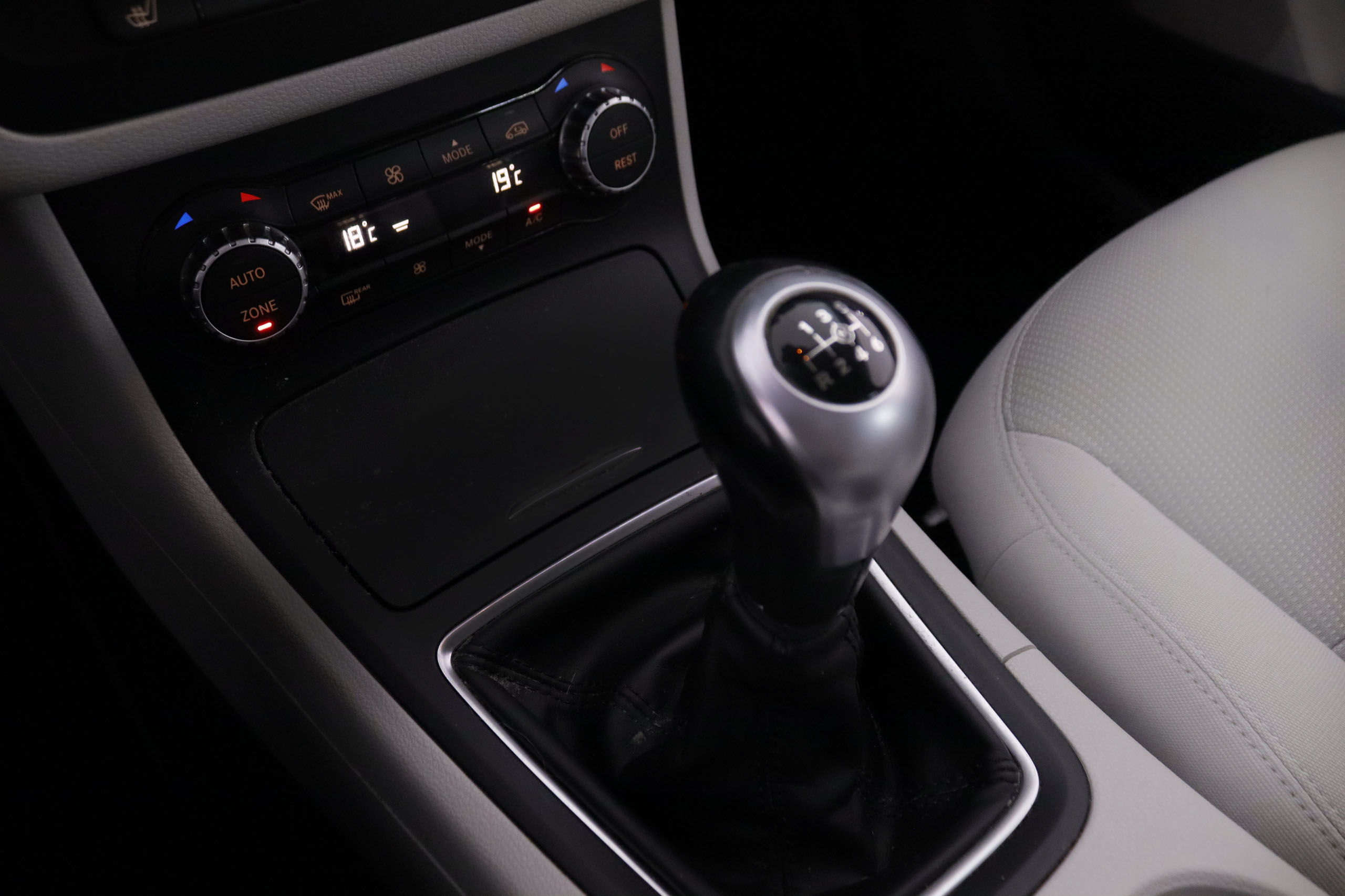 Mercedes-benz B 180 CLASE B B180 CDI 109CV 5P # NAVY, PARKTRONIC foto 20