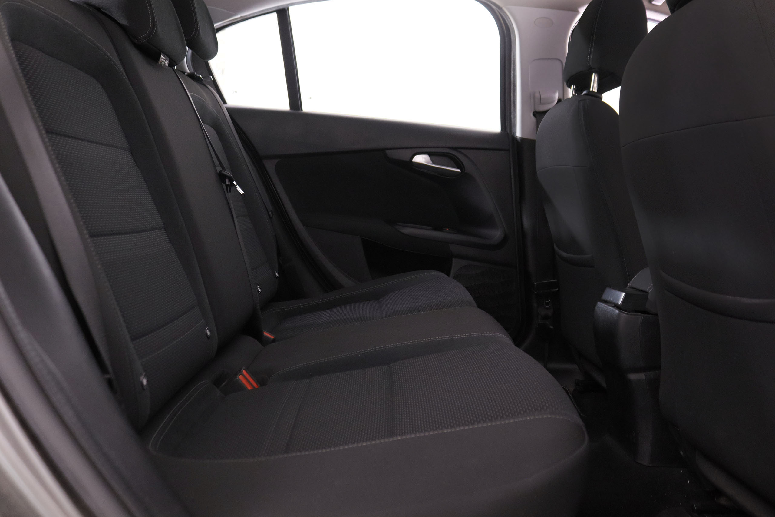 Fiat Tipo 1.6 D  MJET LOUNGE 120CV 5P # NAVY, PARKTRONIC foto 26