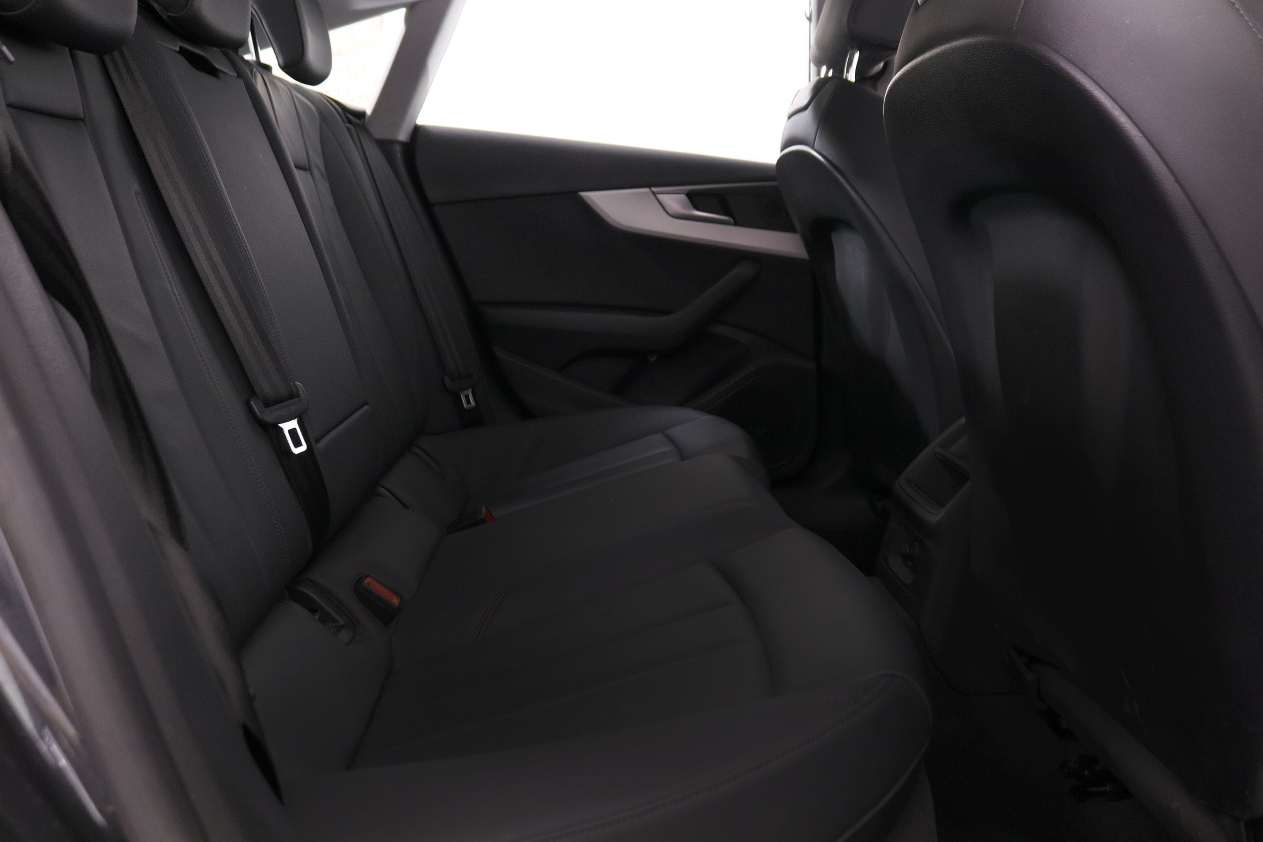 Audi A5 30TDI SPORTBACK AUTO 136CV 5P # IVA DEDUCIBLE, CUERO, NAVY, PARKTRONIC foto 29