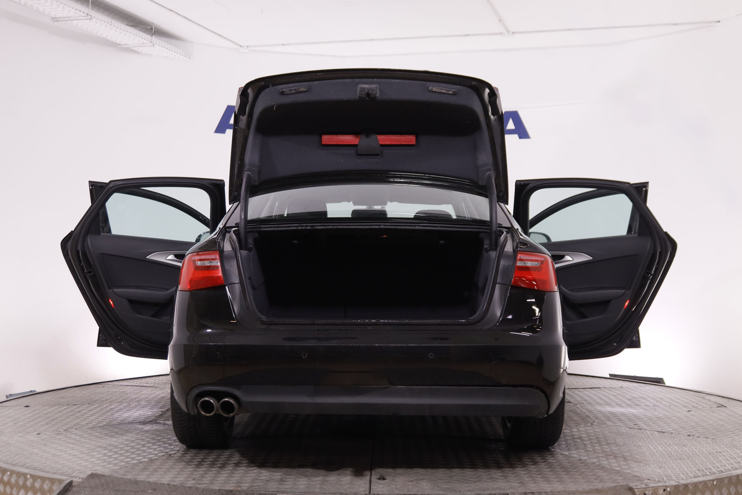 Audi A6 2.0 TDI 177CV 4P # CUERO, NAVY, PARKTRONIC foto 10