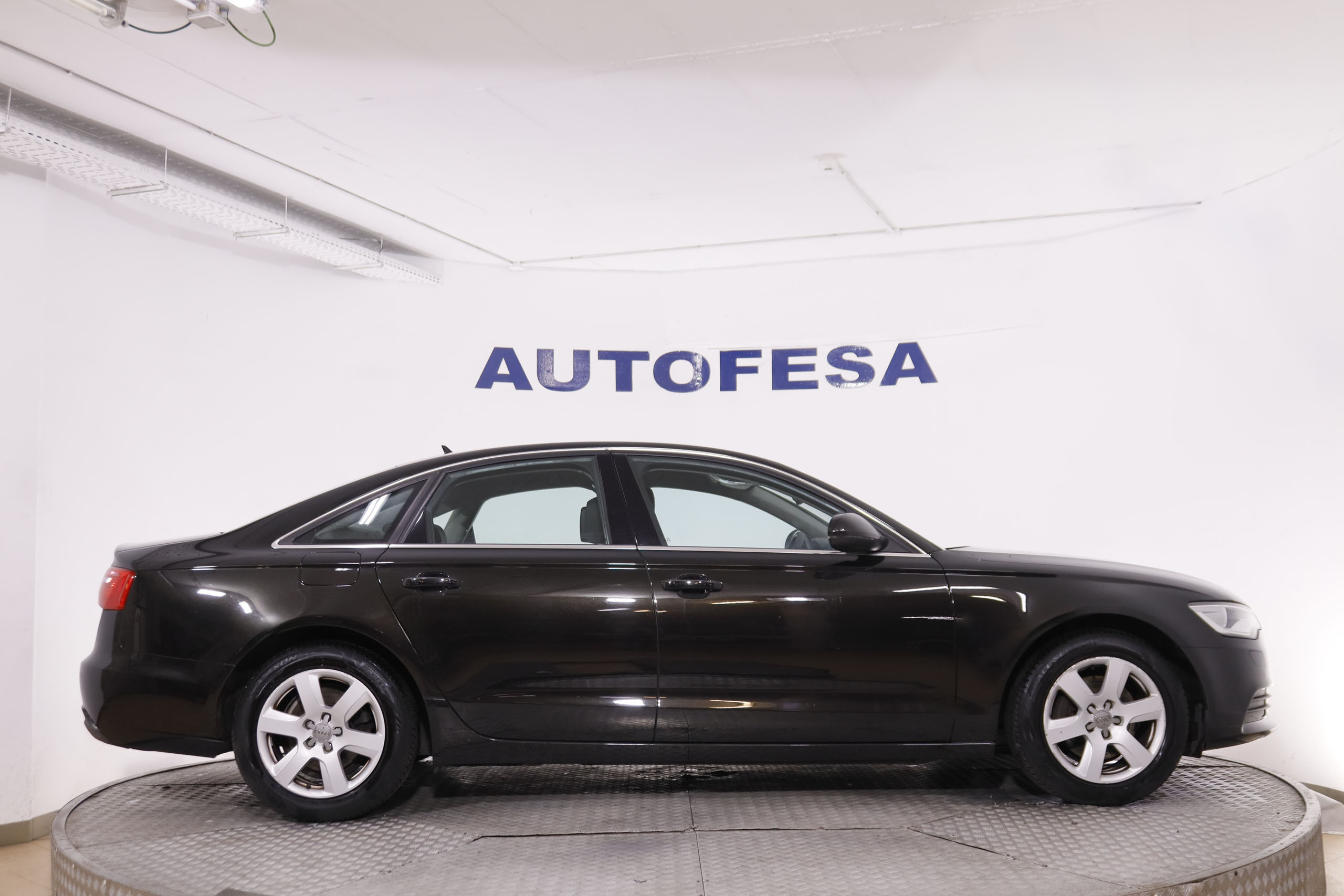 Audi A6 2.0 TDI 177CV 4P # CUERO, NAVY, PARKTRONIC foto 9