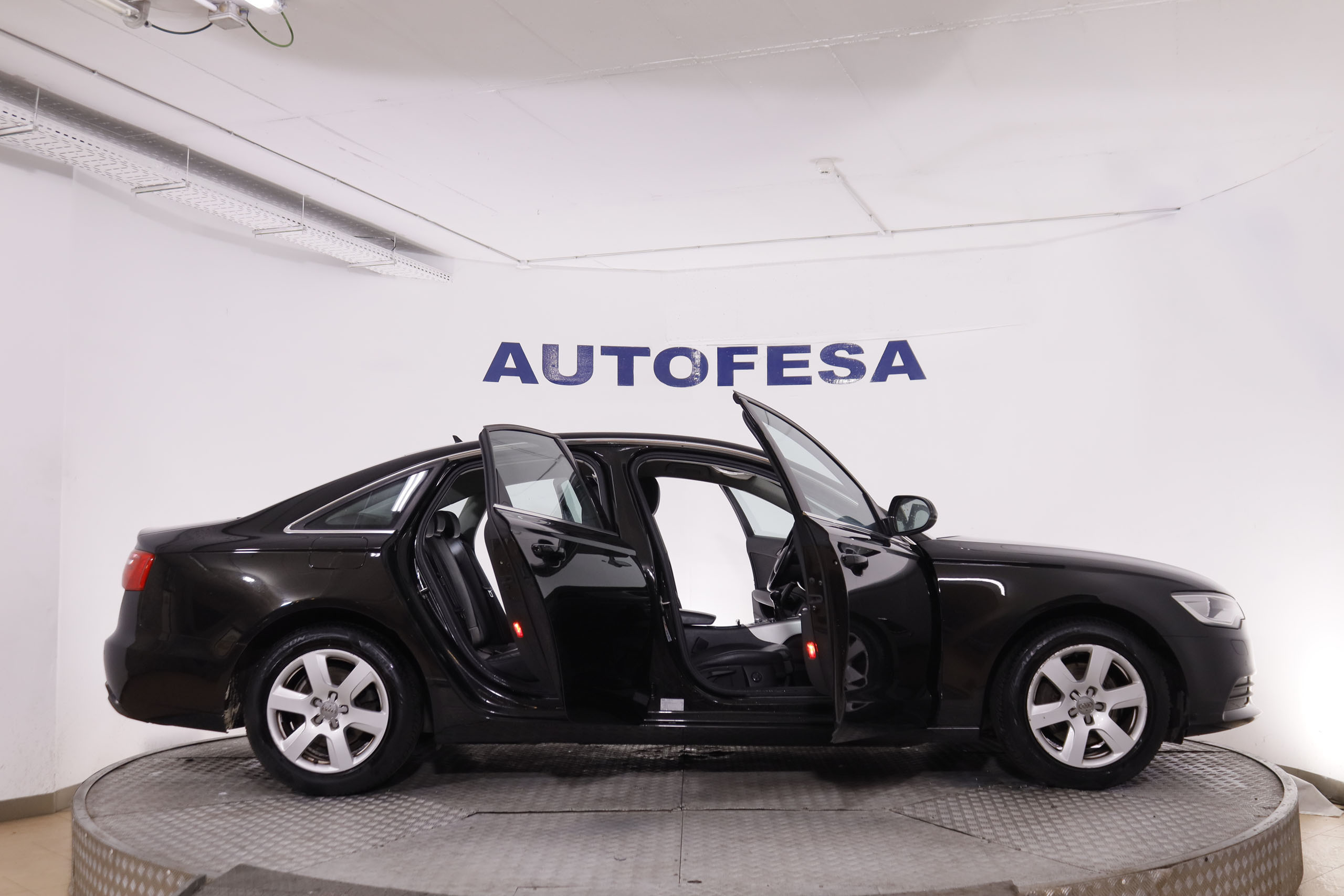 Audi A6 2.0 TDI 177CV 4P # CUERO, NAVY, PARKTRONIC foto 11