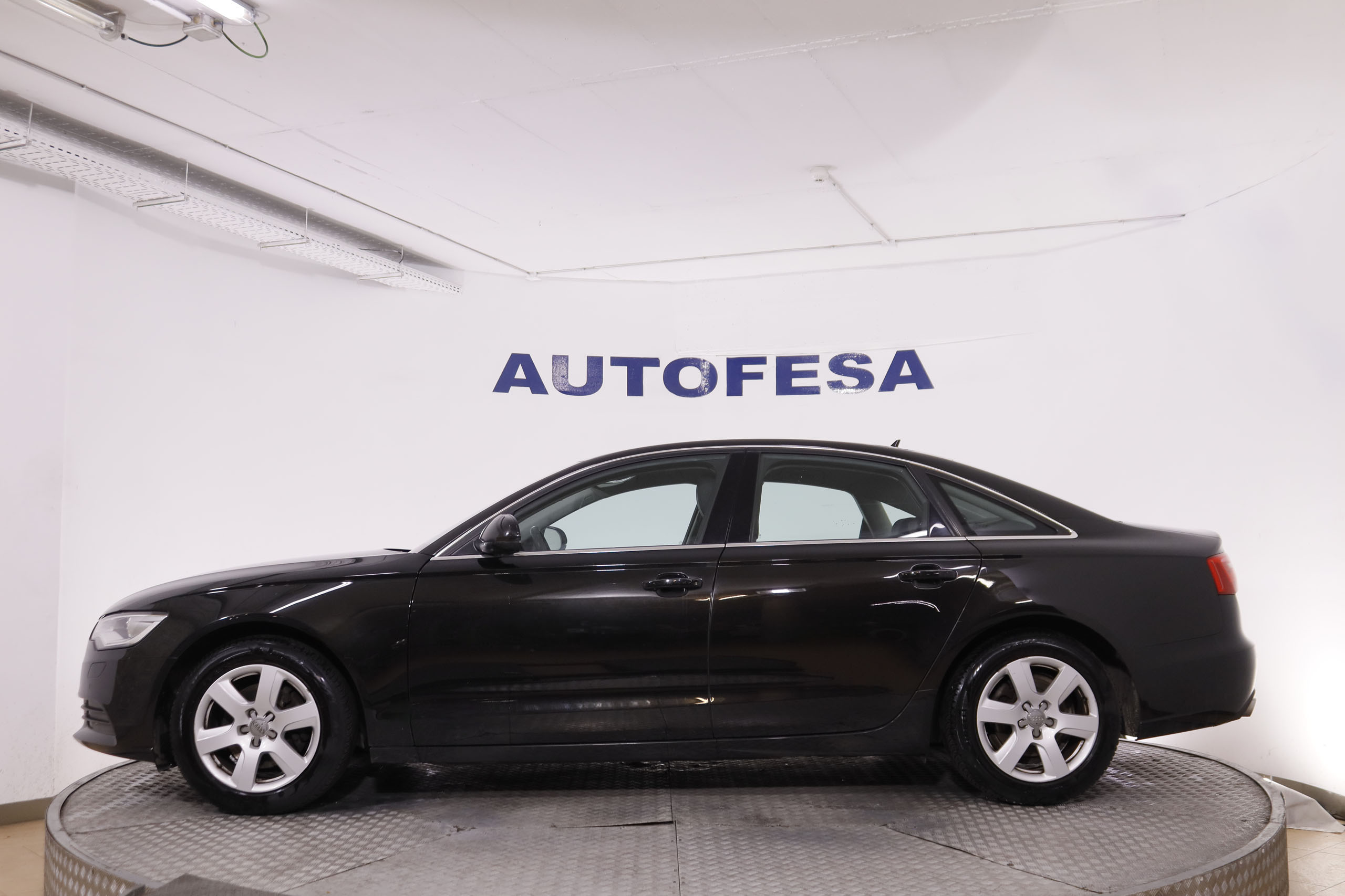 Audi A6 2.0 TDI 177CV 4P # CUERO, NAVY, PARKTRONIC foto 13