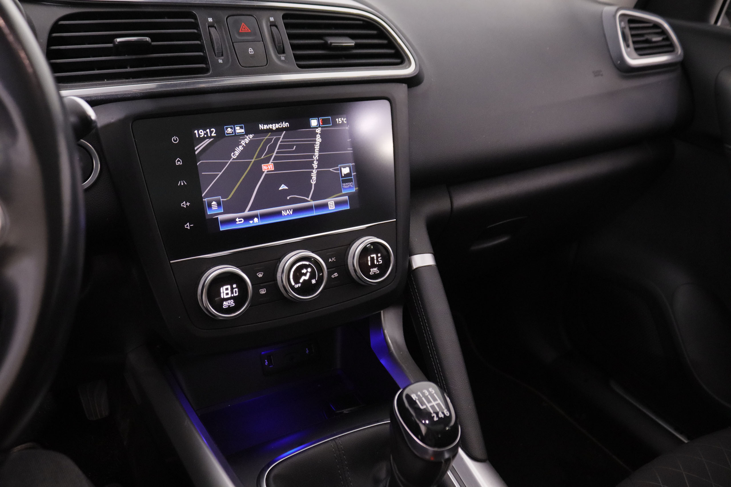 Renault Kadjar 1.5 BLUE DCI INTENS 115CV 5P # TECHO PANORAMICO, NAVY, PARKTRONIC foto 19