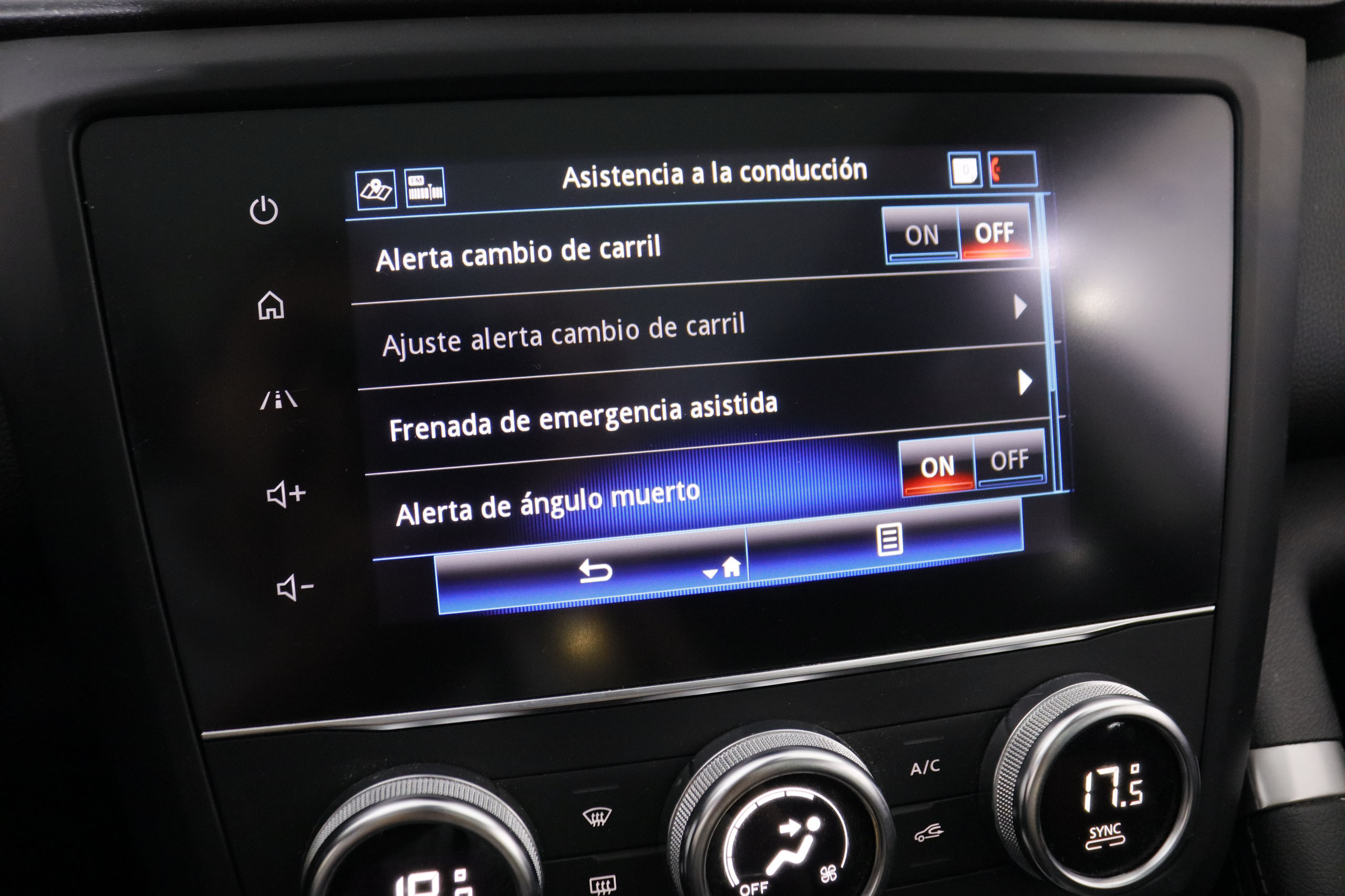 Renault Kadjar 1.5 BLUE DCI INTENS 115CV 5P # TECHO PANORAMICO, NAVY, PARKTRONIC foto 22