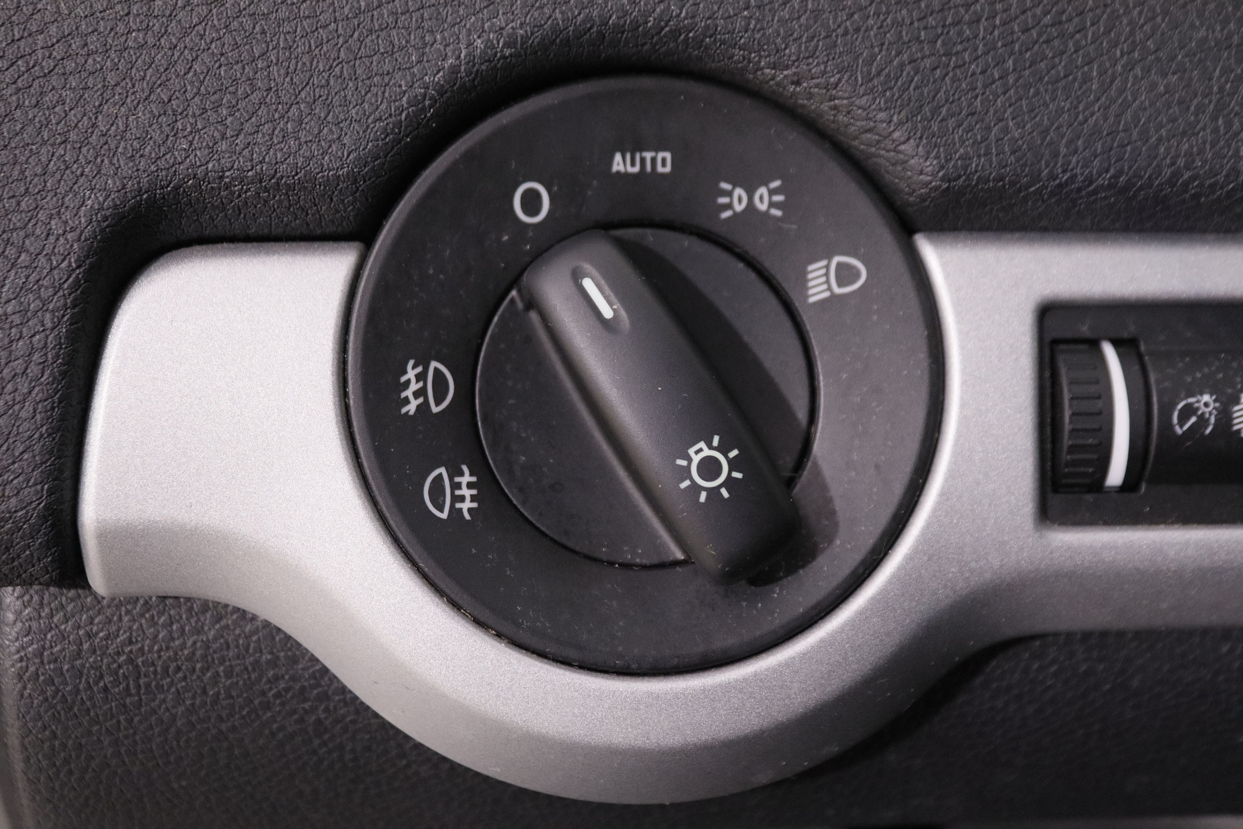 Skoda Octavia 1.6 TDI COMBI 105CV 5P # NAVY, PARKTRONIC foto 20