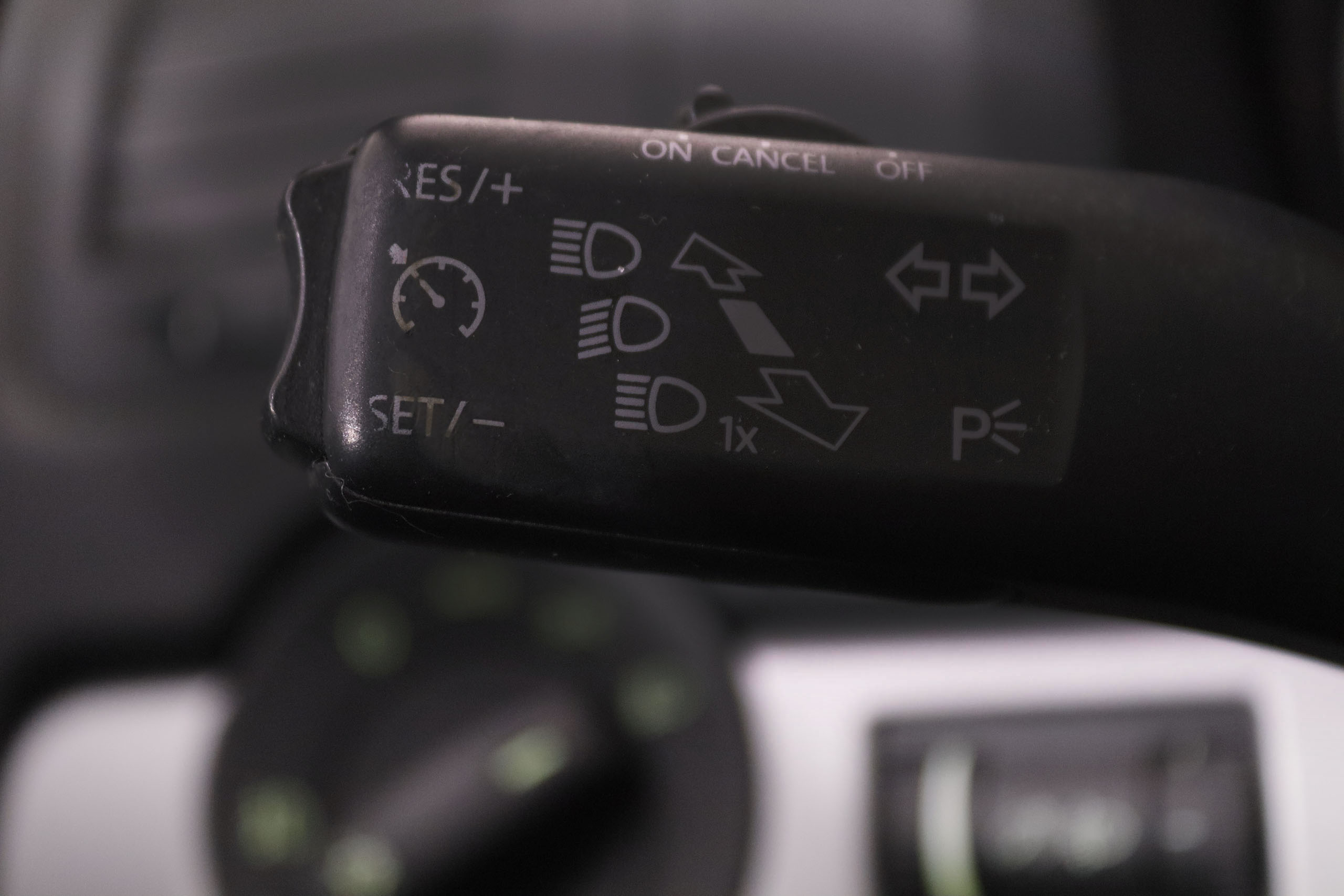 Skoda Octavia 1.6 TDI COMBI 105CV 5P # NAVY, PARKTRONIC foto 21