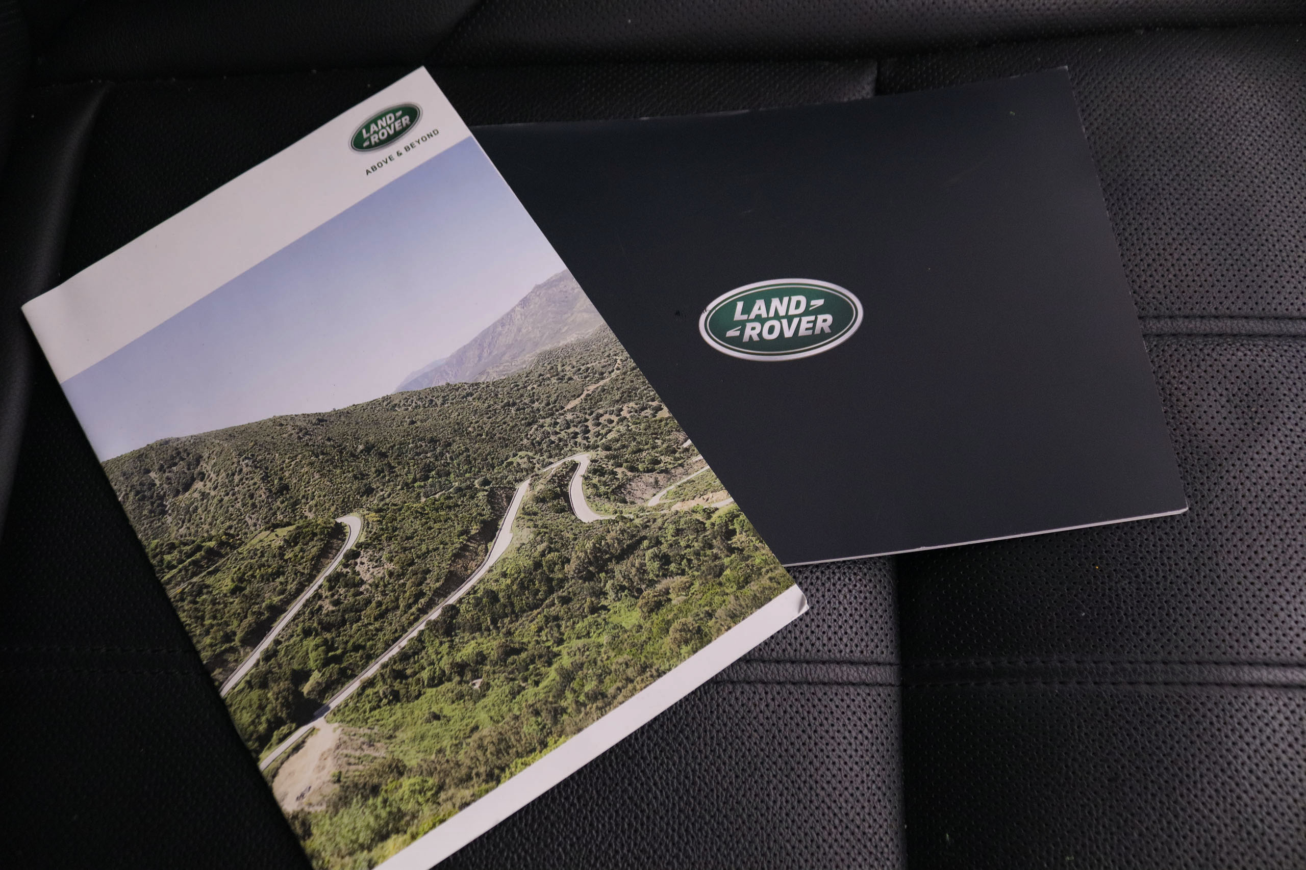 Land Rover Range Rover Evoque 2.0D MHEV R-DYNAMIC 4X4 AUTO 163CV 5P # IVA DEDUCIBLE, OPCIONES POR 2973€, CUERO, TECHO PANORAMICO foto 36