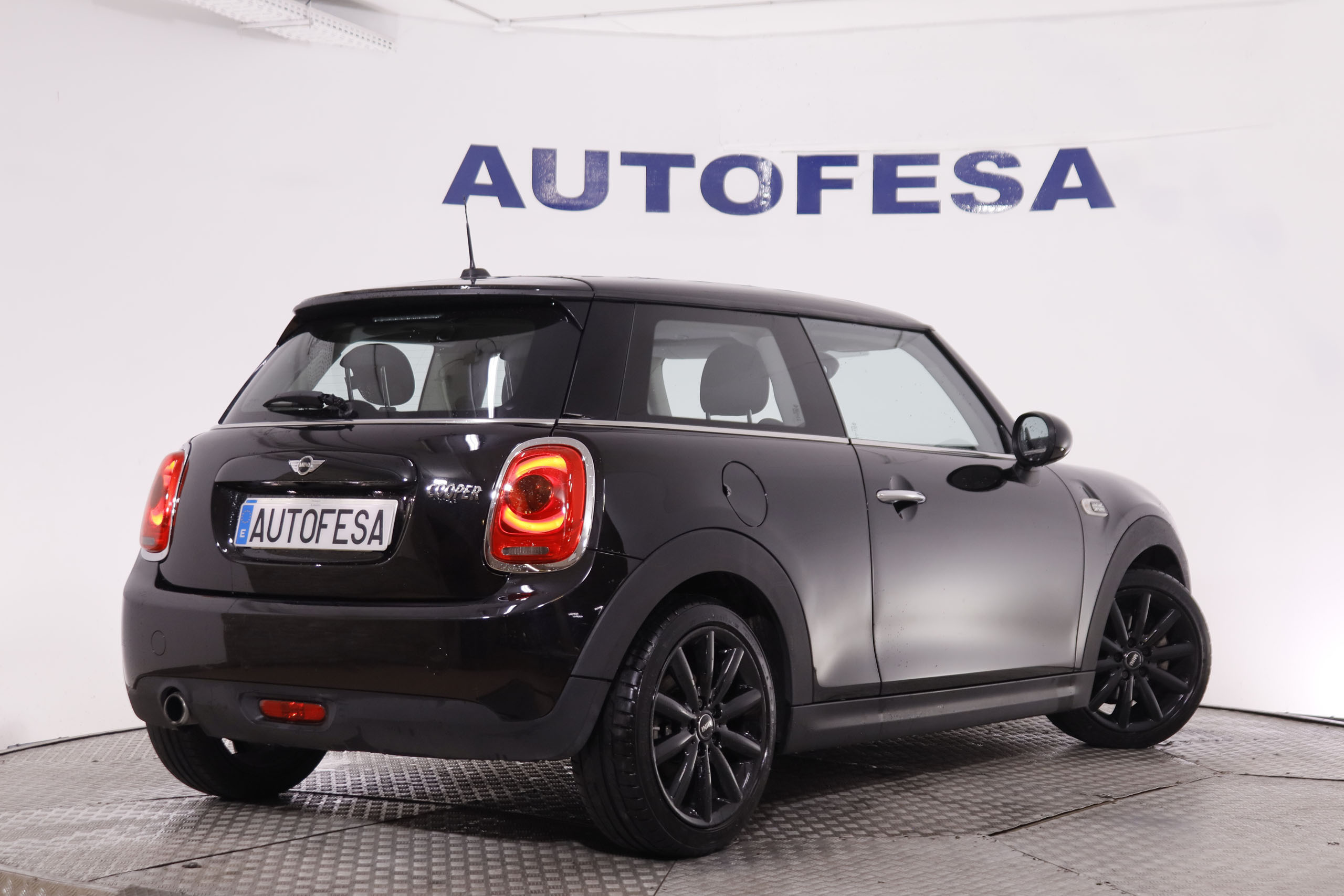 Mini Cooper 1.5 136CV 3P foto 6