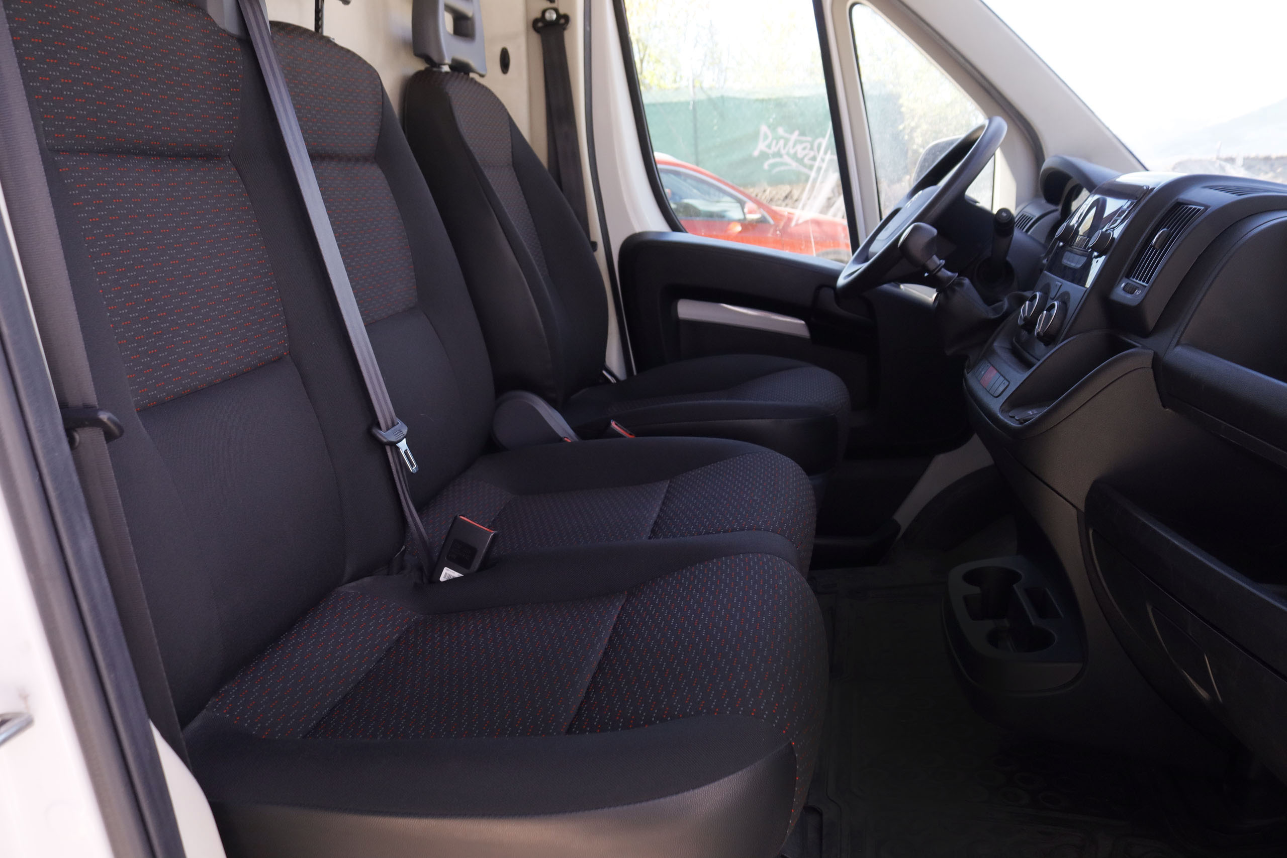 Citroen Jumper 2.2 BLUE HDI L4H3 HEAVY FURGON 140CV 3P # IVA DEDUCIBLE, PARKTRONIC foto 25