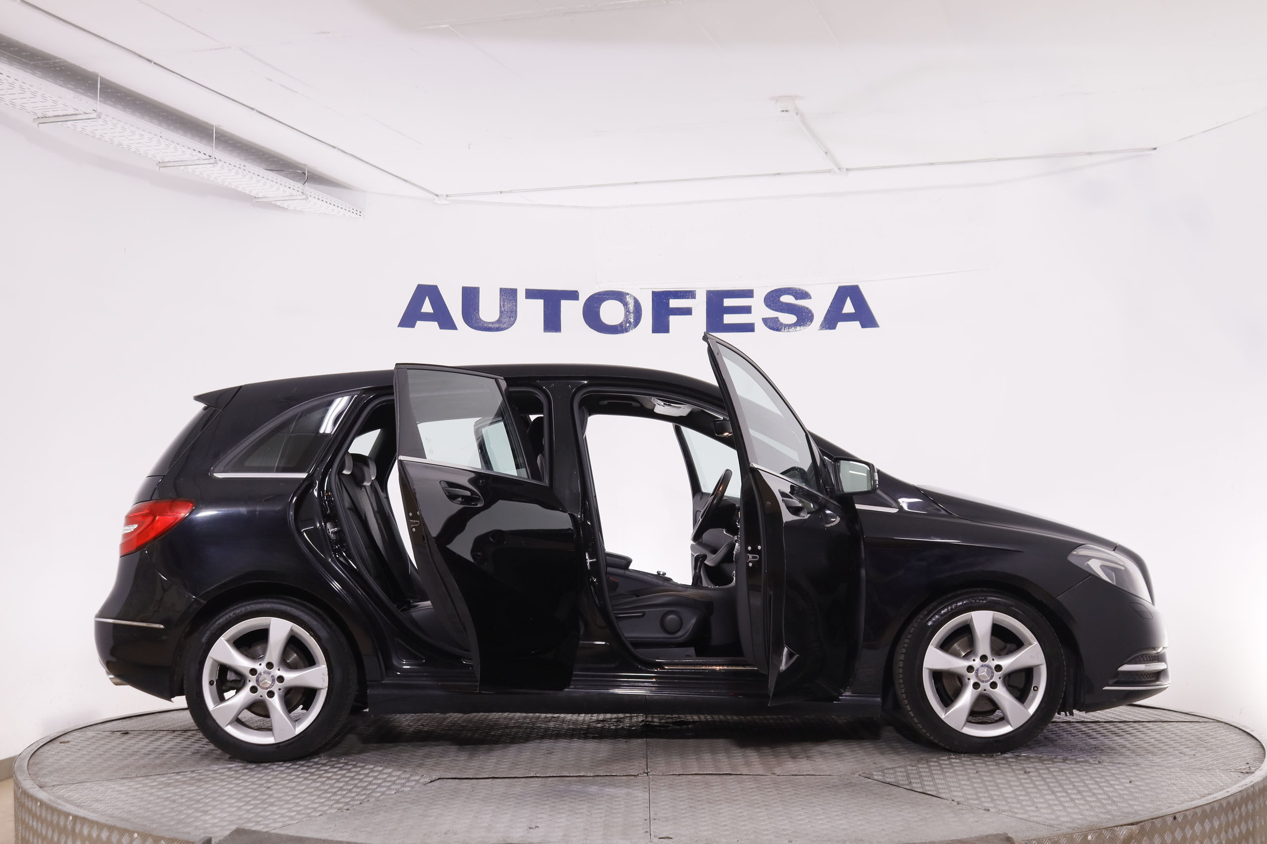 Mercedes-benz B 180 CLASE B B180D 109CV 5P # NAVY, PARKTRONIC foto 11