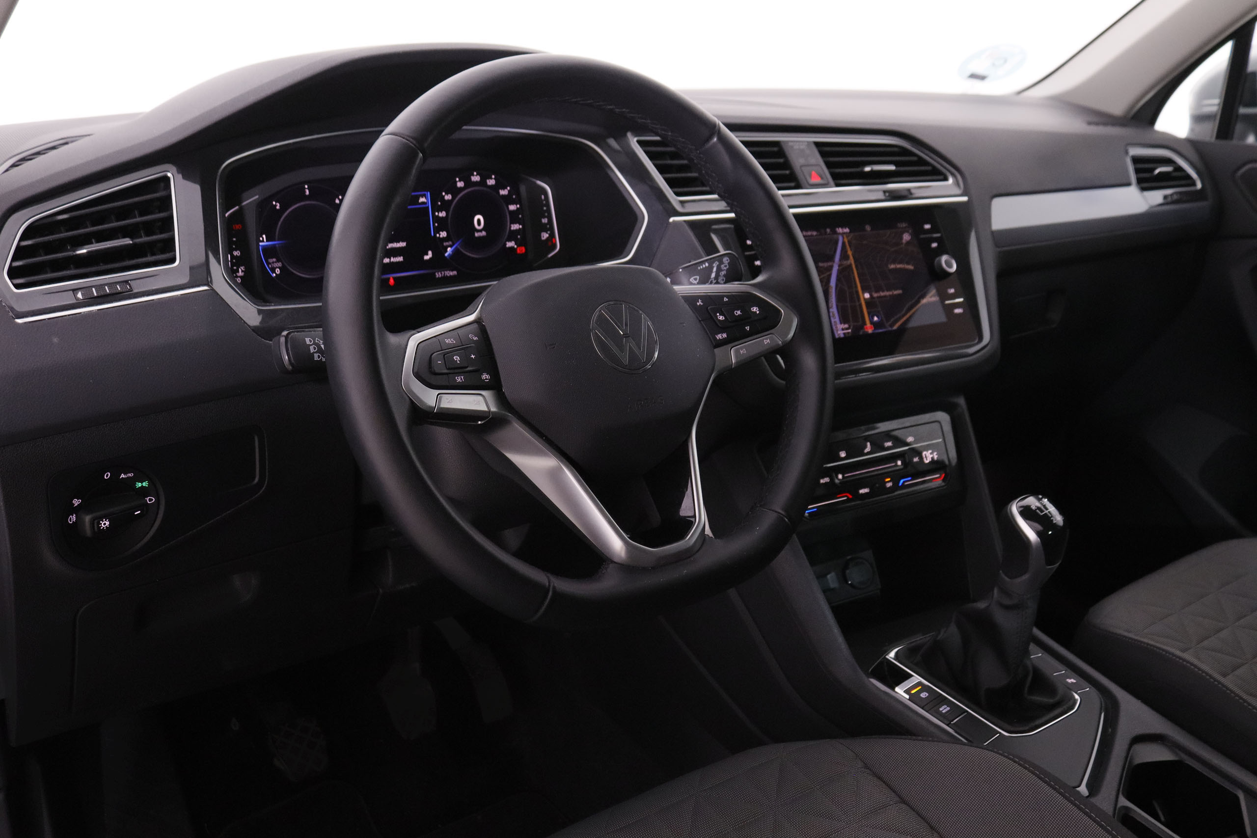 Volkswagen Tiguan 2.0 TDI LIFE 150CV 5P # IVA DEDUCIBLE, NAVY, PARKTRONIC foto 14