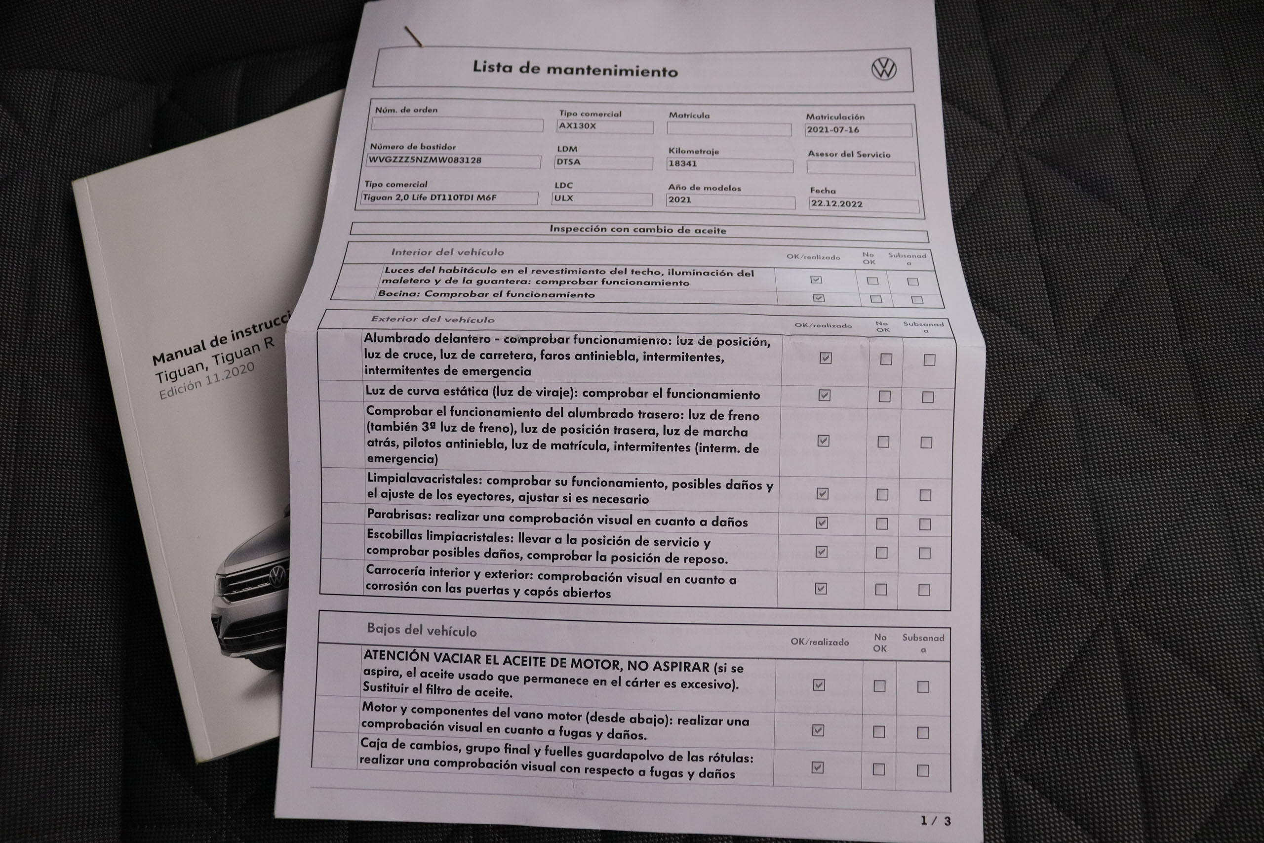 Volkswagen Tiguan 2.0 TDI LIFE 150CV 5P # IVA DEDUCIBLE, NAVY, PARKTRONIC foto 32