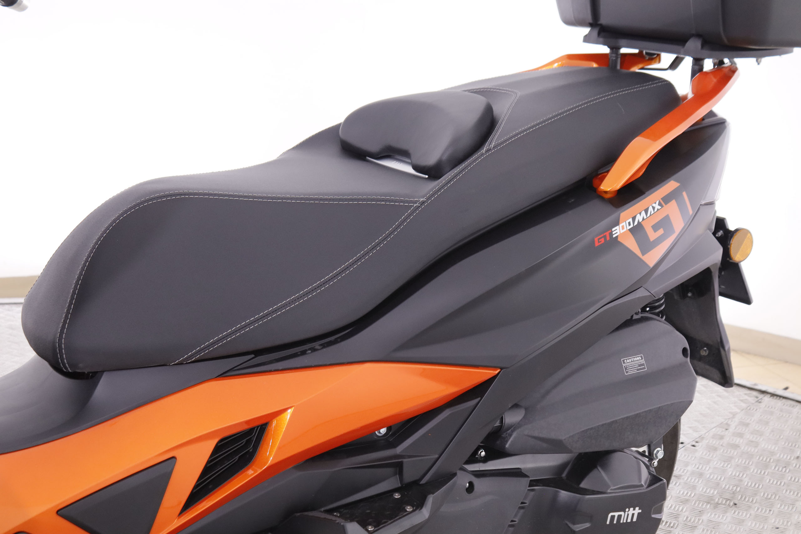 MITT 300 GT MAX 330 GT MAX AUTO 24CV # 3 AÑOS DE GARANTIA, ABS, FAROS LED, BLUETOOTH foto 24