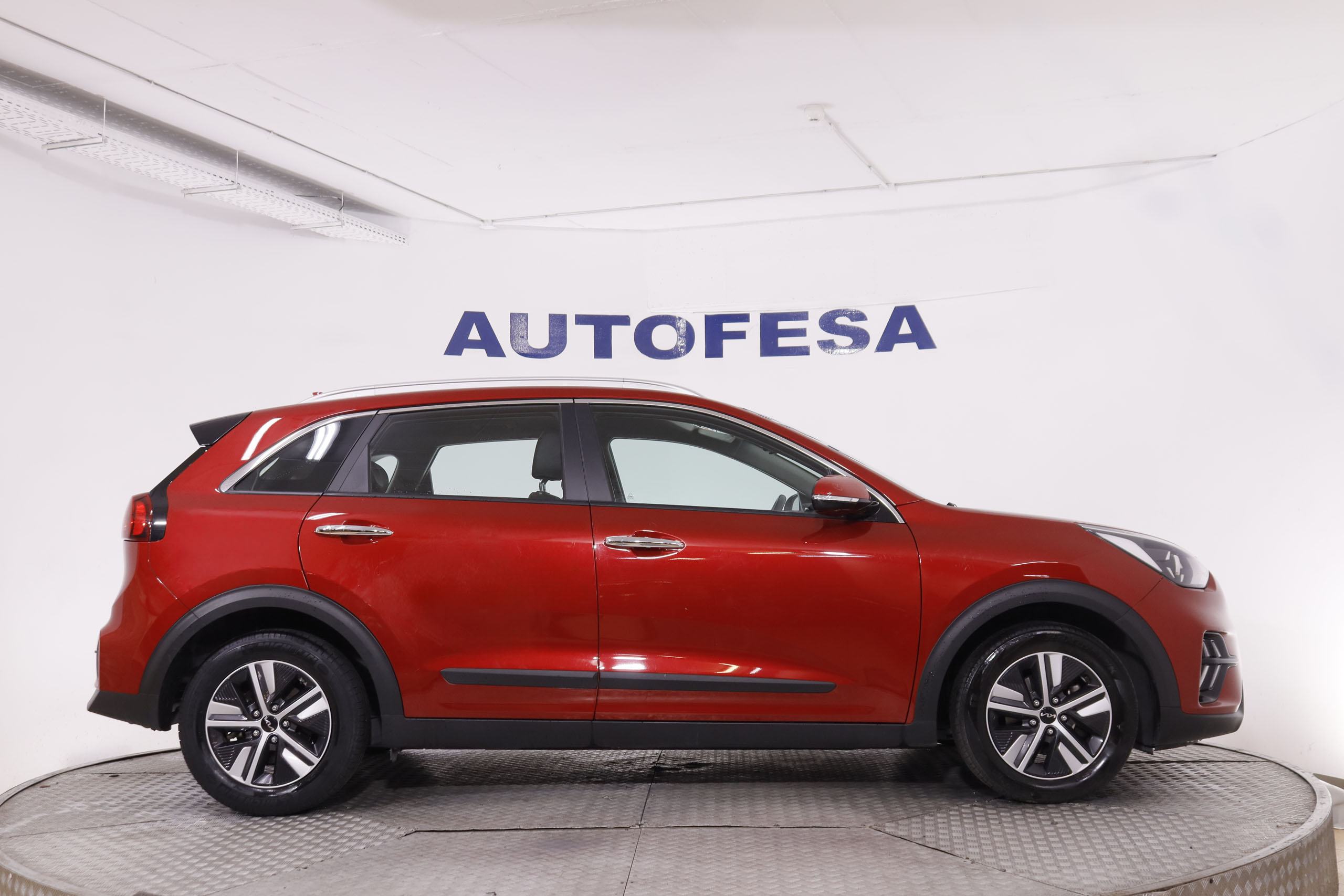 Kia Niro 1.6 HEV GDI DRIVE AUTO 141CV 5P # IVA DEDUCIBLE, NAVY, PARKTRONIC foto 9