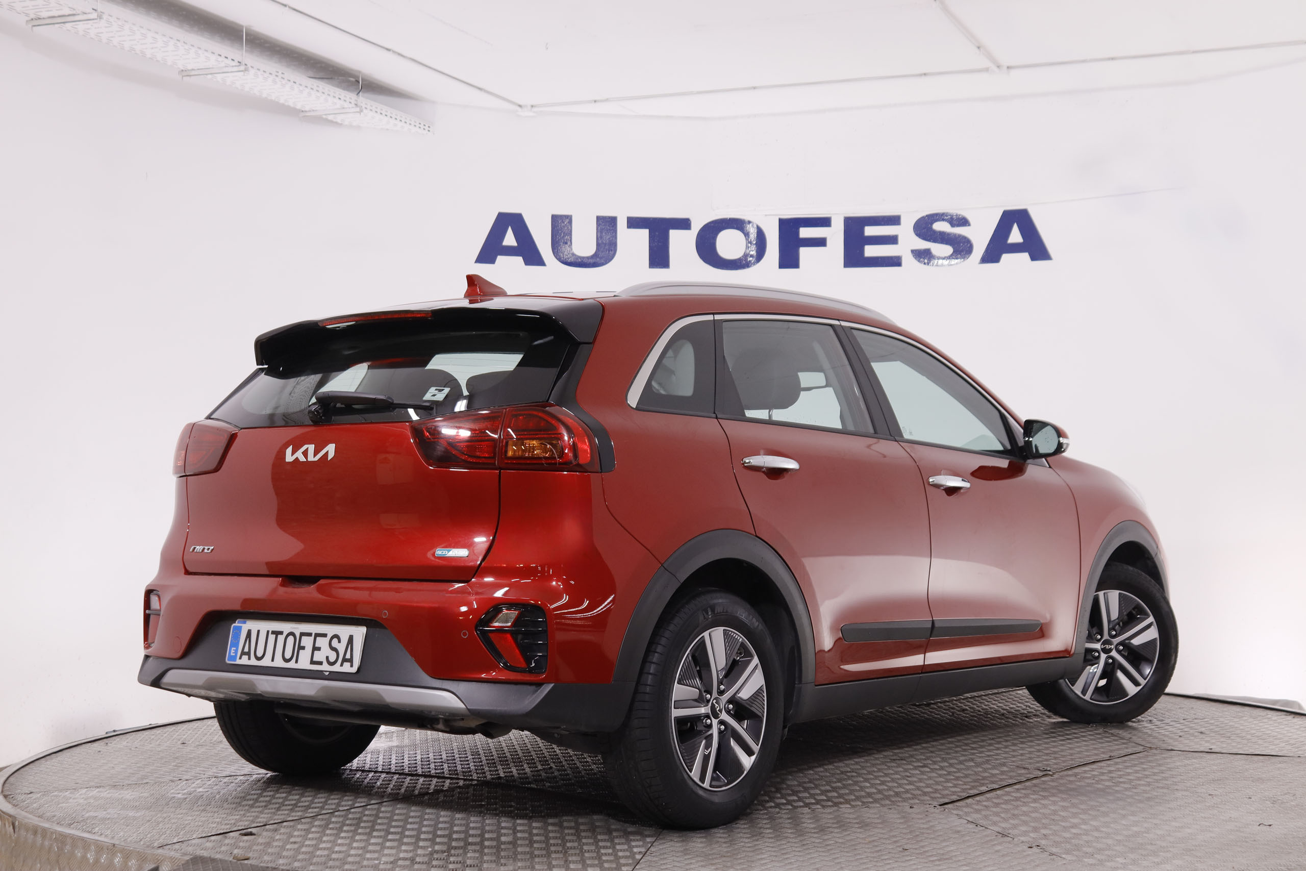 Kia Niro 1.6 HEV GDI DRIVE AUTO 141CV 5P # IVA DEDUCIBLE, NAVY, PARKTRONIC foto 5