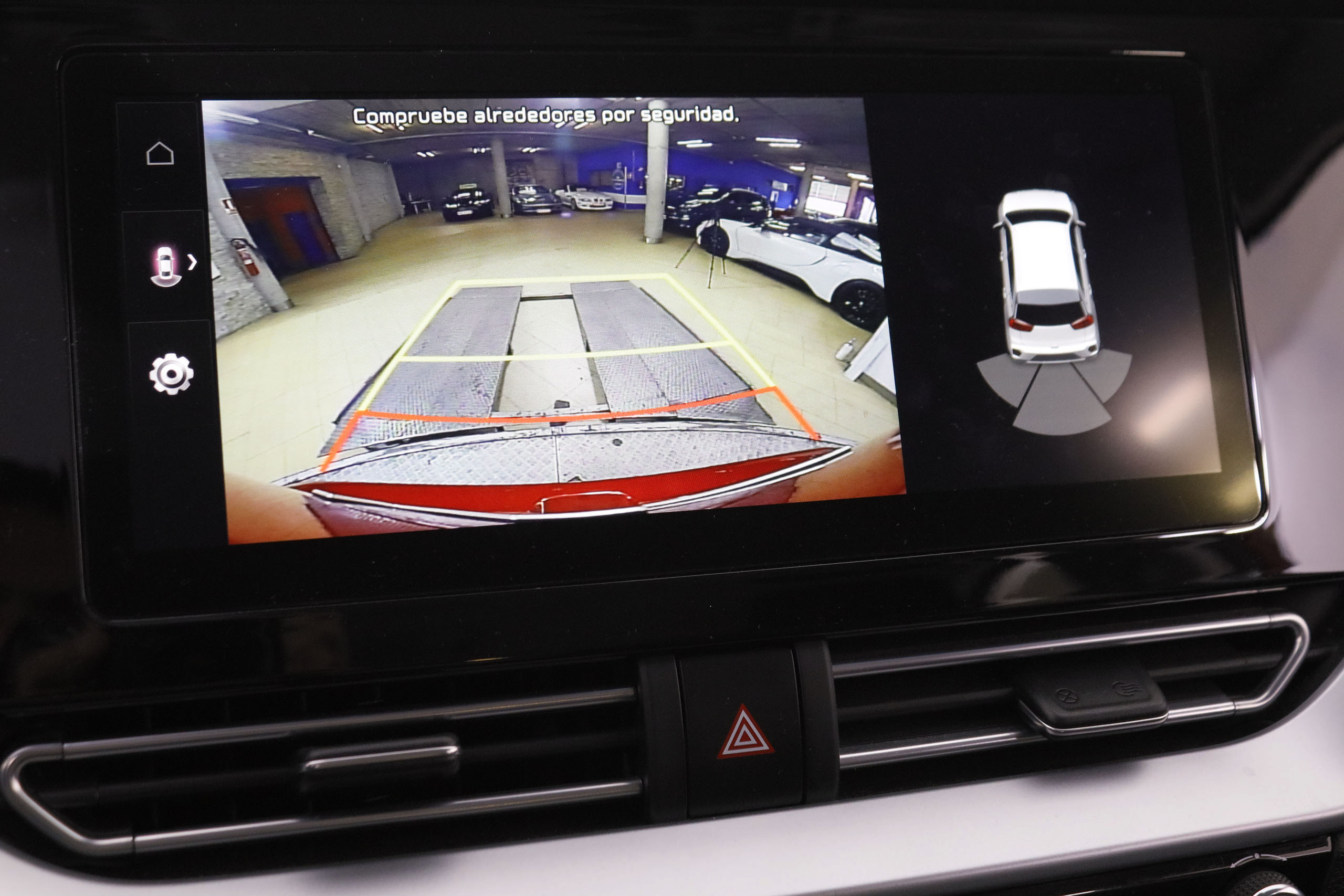 Kia Niro 1.6 HEV GDI DRIVE AUTO 141CV 5P # IVA DEDUCIBLE, NAVY, PARKTRONIC foto 21