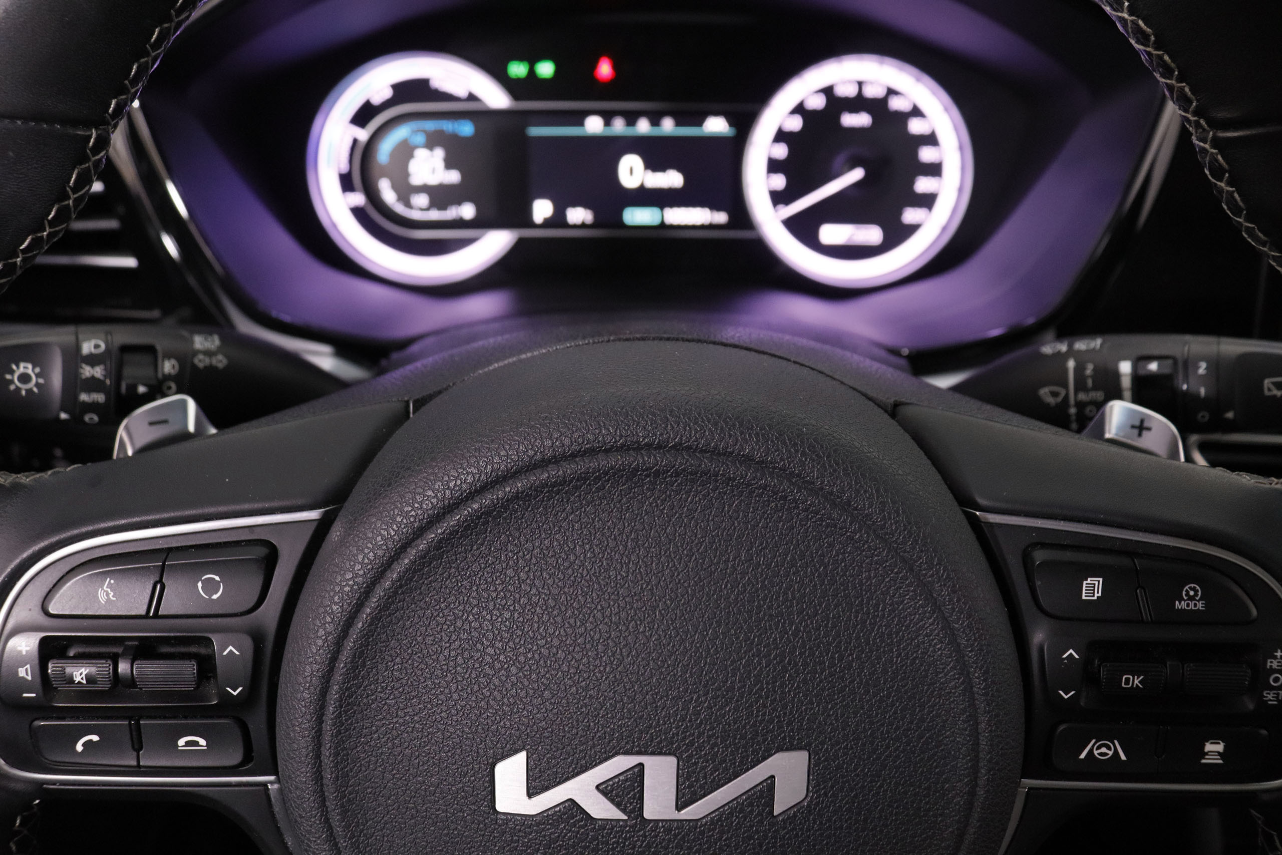 Kia Niro 1.6 HEV GDI DRIVE AUTO 141CV 5P # IVA DEDUCIBLE, NAVY, PARKTRONIC foto 17