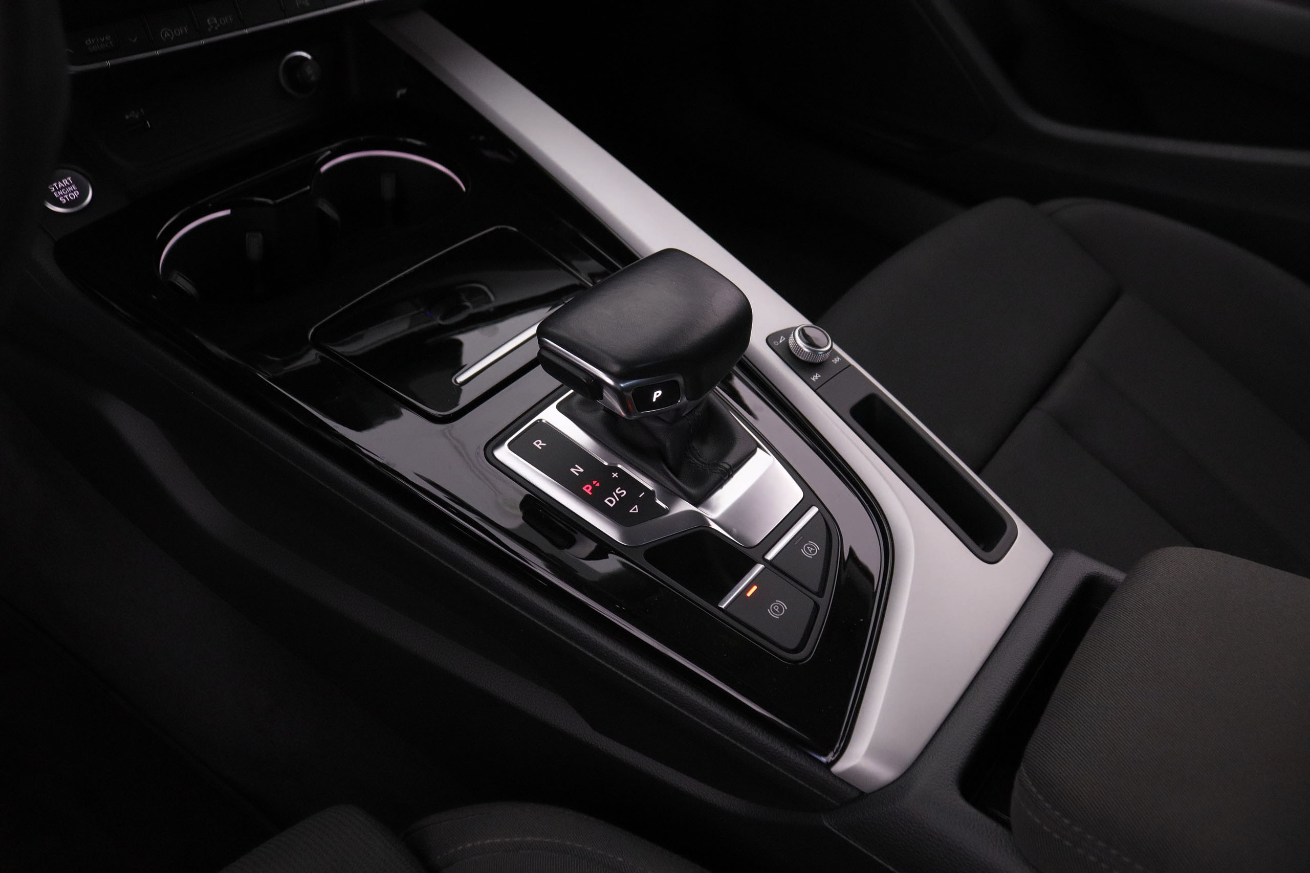 Audi A4 2.0 35 TDI S LINE AUTO 163CV MHEV 4P #GARANTIA HASTA 12/2026 NAVY, PARKTRONIC foto 29