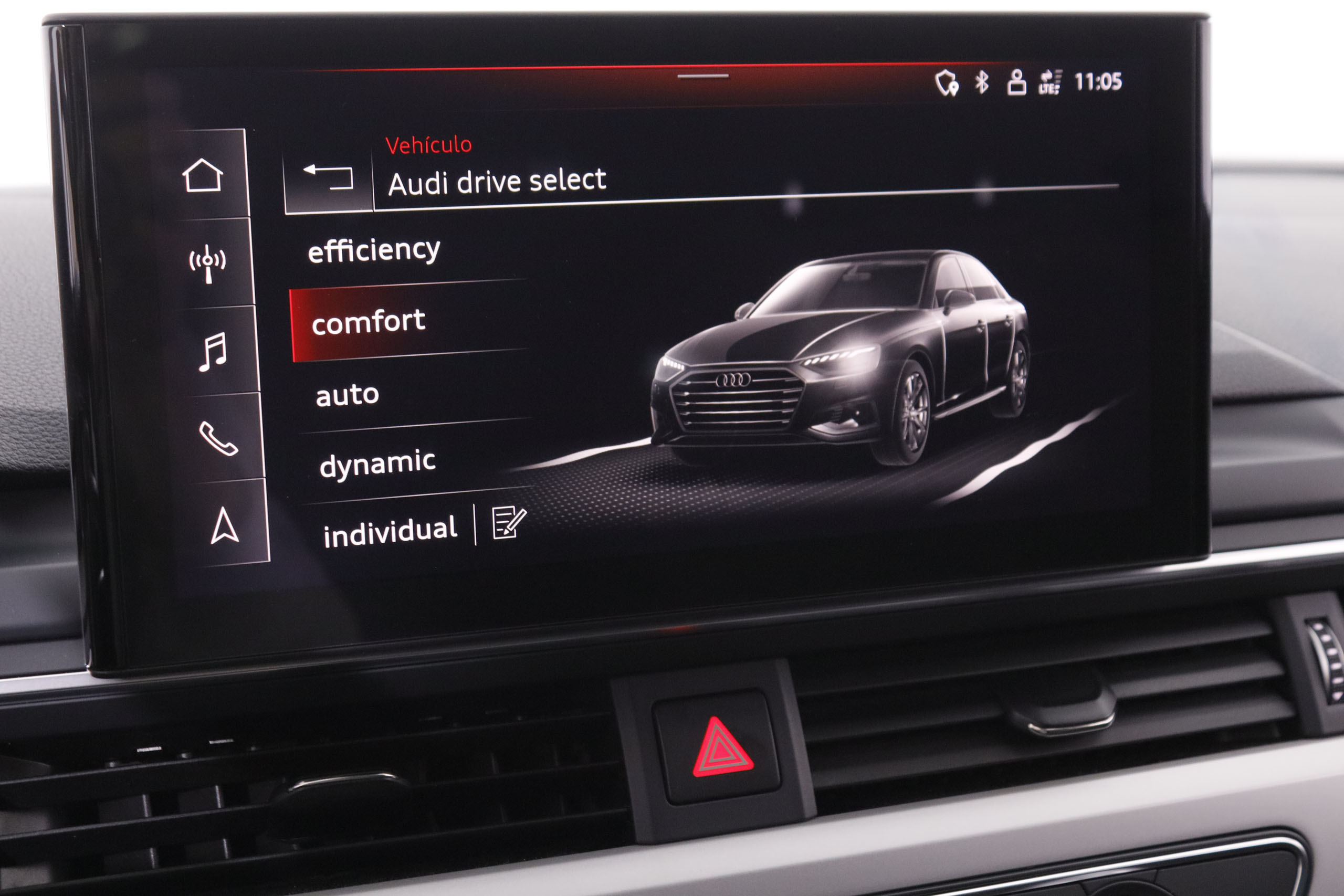 Audi A4 2.0 35 TDI S LINE AUTO 163CV MHEV 4P #GARANTIA HASTA 12/2026 NAVY, PARKTRONIC foto 23