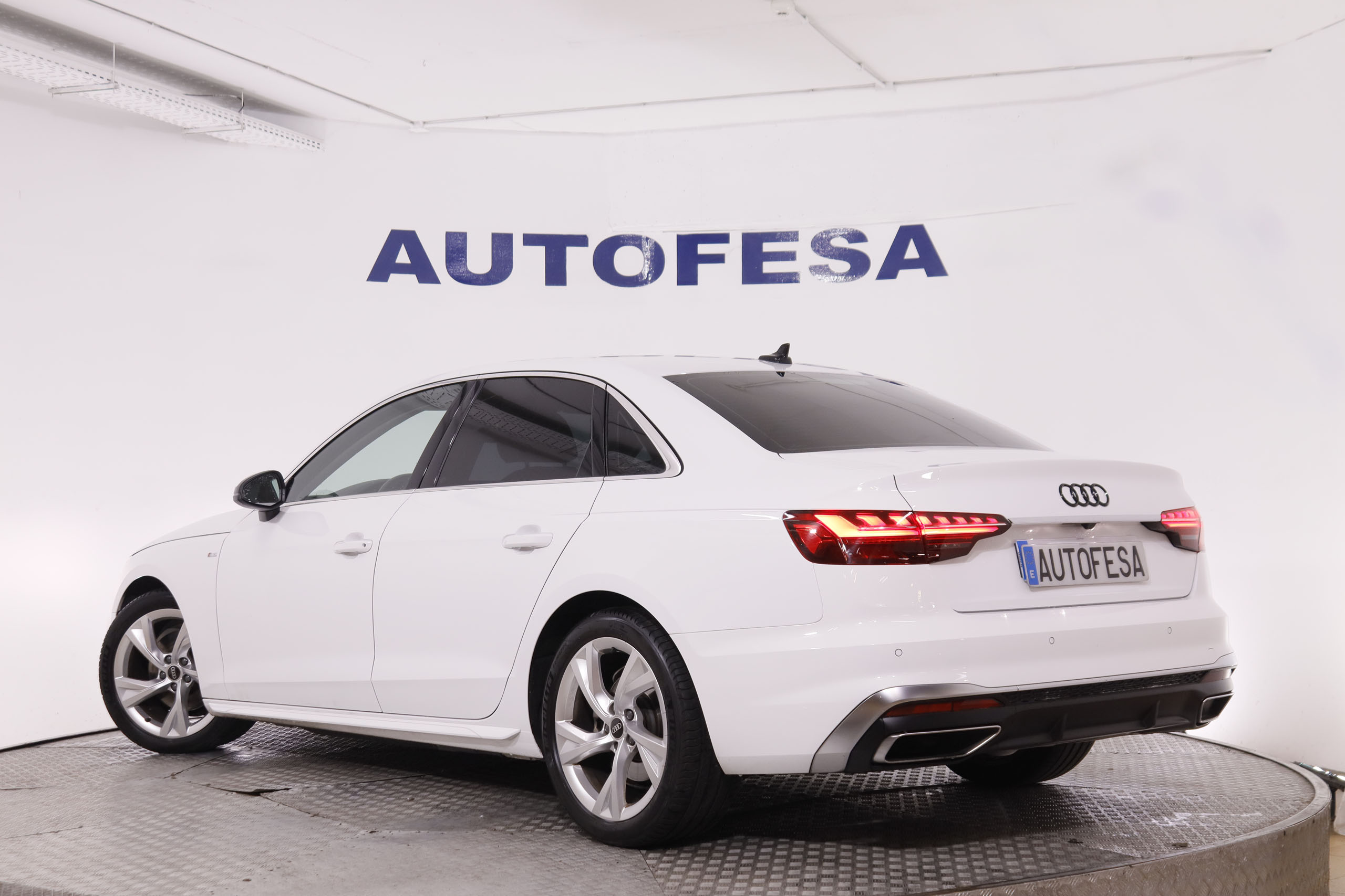 Audi A4 2.0 35 TDI S LINE AUTO 163CV MHEV 4P #GARANTIA HASTA 12/2026 NAVY, PARKTRONIC foto 7