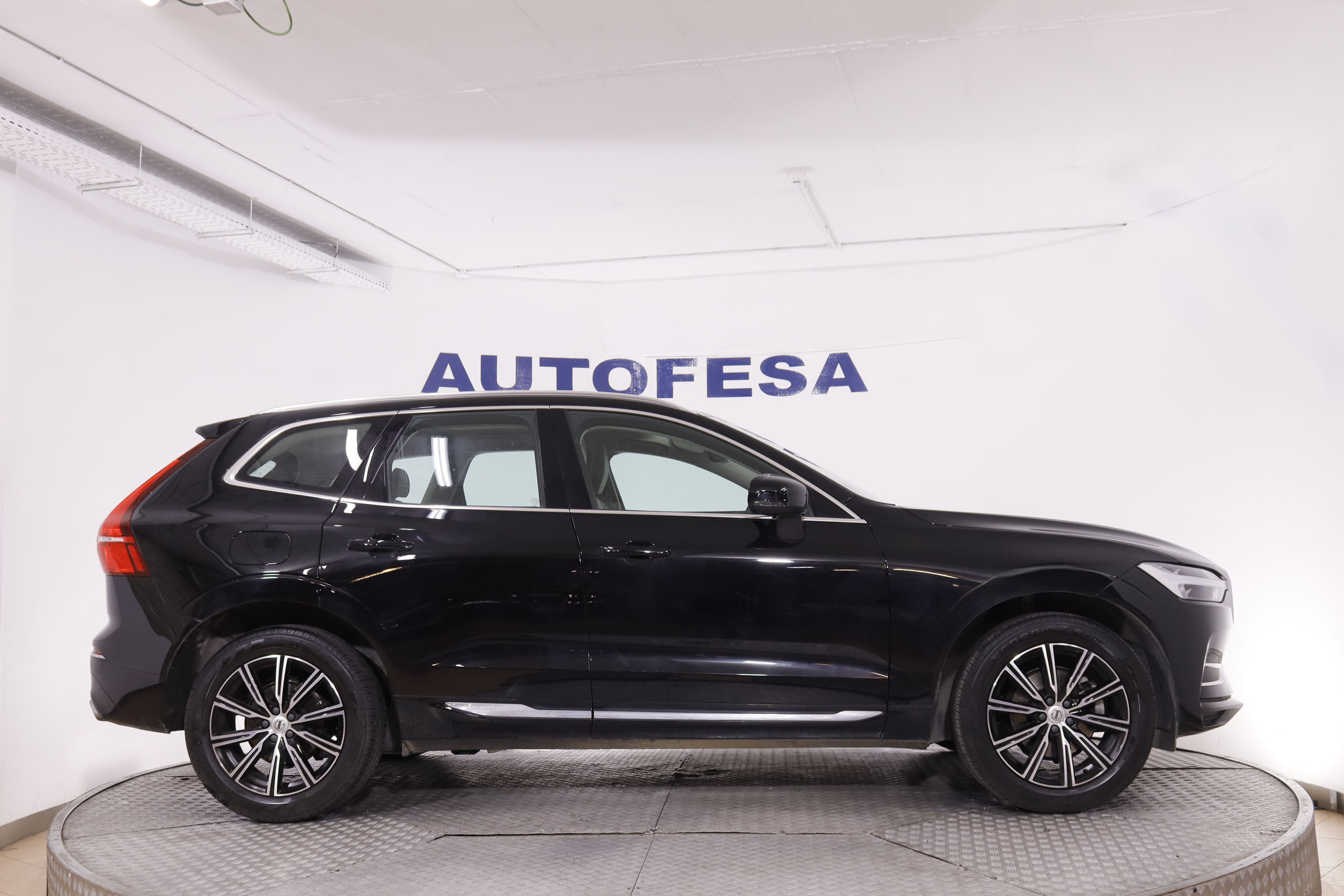 Volvo Xc 60 2.0 D4 INCRIPTION AUTO 190CV 5P # CUERO, NAVY, PARKTRONIC foto 13