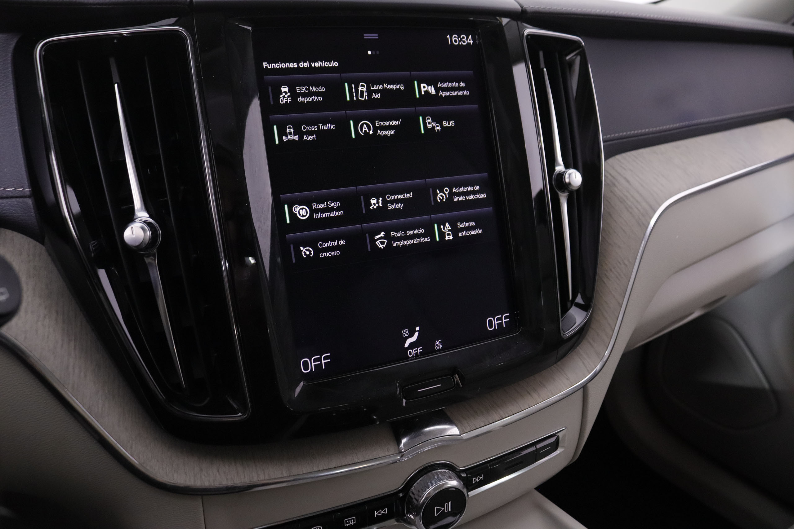 Volvo Xc 60 2.0 D4 INCRIPTION AUTO 190CV 5P # CUERO, NAVY, PARKTRONIC foto 23