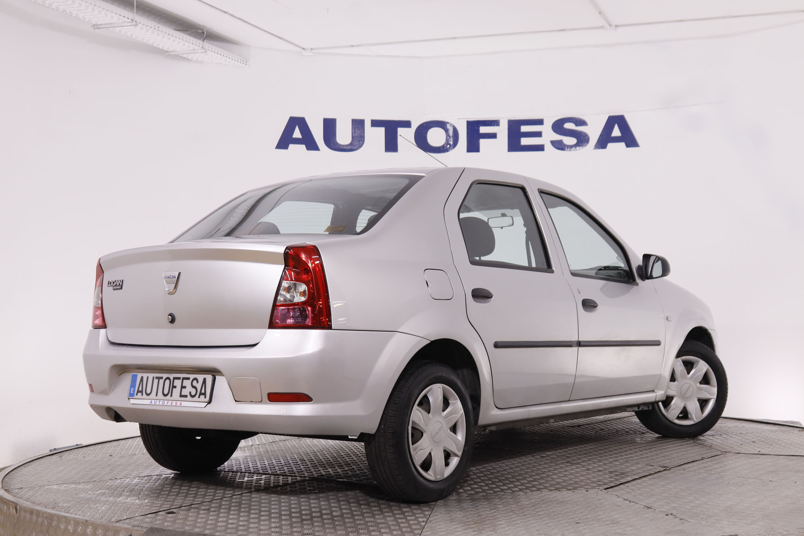 Dacia Logan 1.2 16V 75CV AMBIANCE 4P foto 5