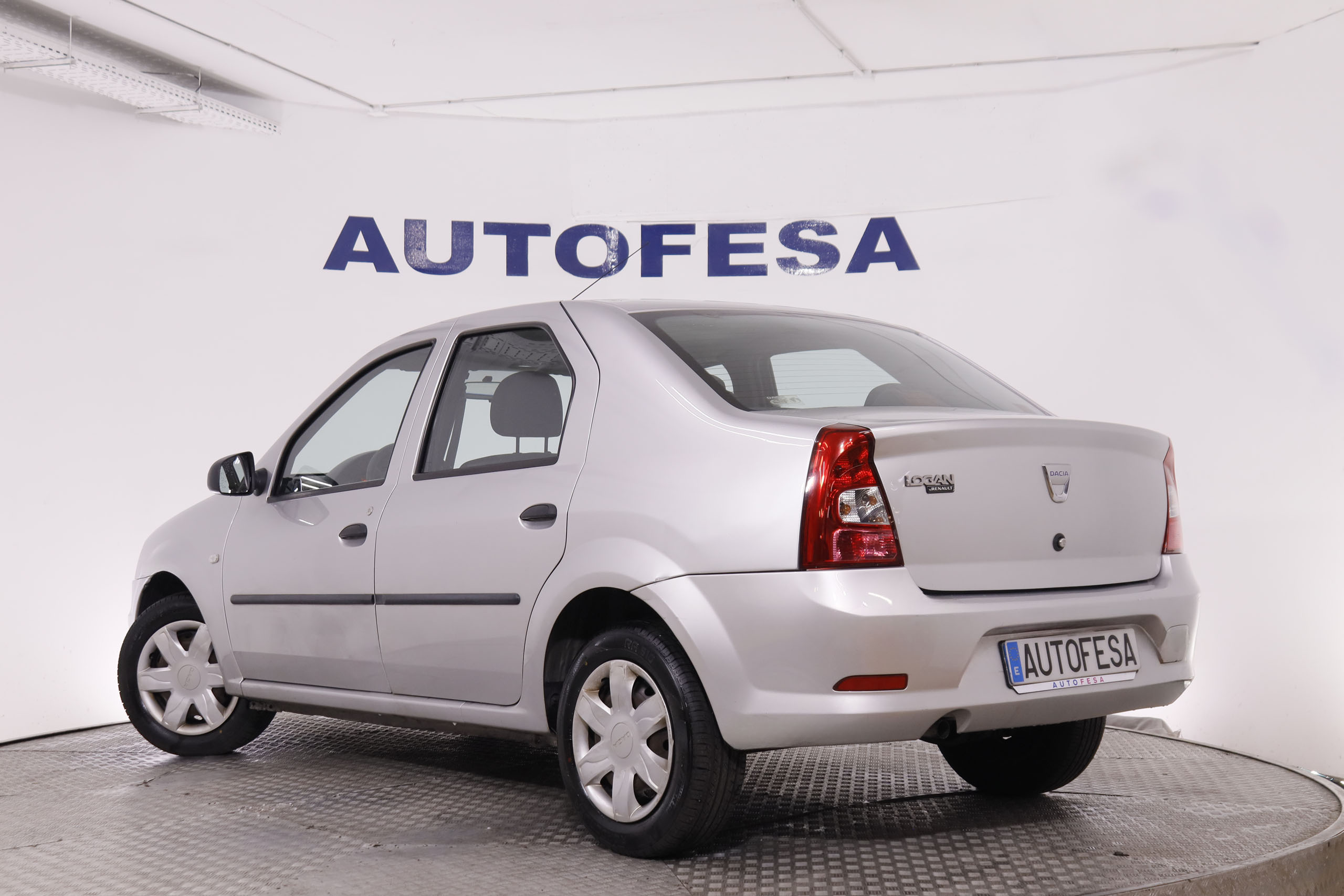Dacia Logan 1.2 16V 75CV AMBIANCE 4P foto 7