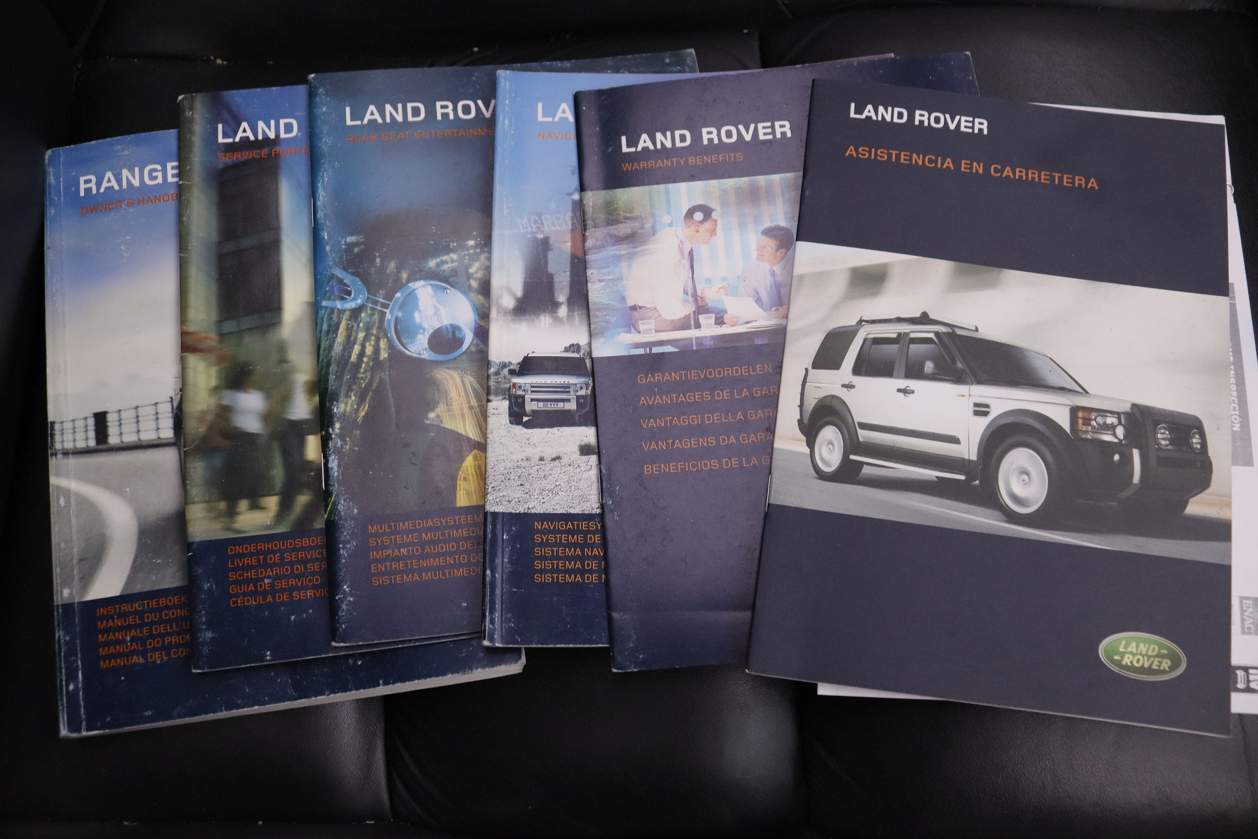 Land Rover Range Rover Sport 3.6 TDV8 HSE AUTO 272CV 5P # CUERO, TECHO ELECTRICO, NAVY, PARKTRONIC foto 27